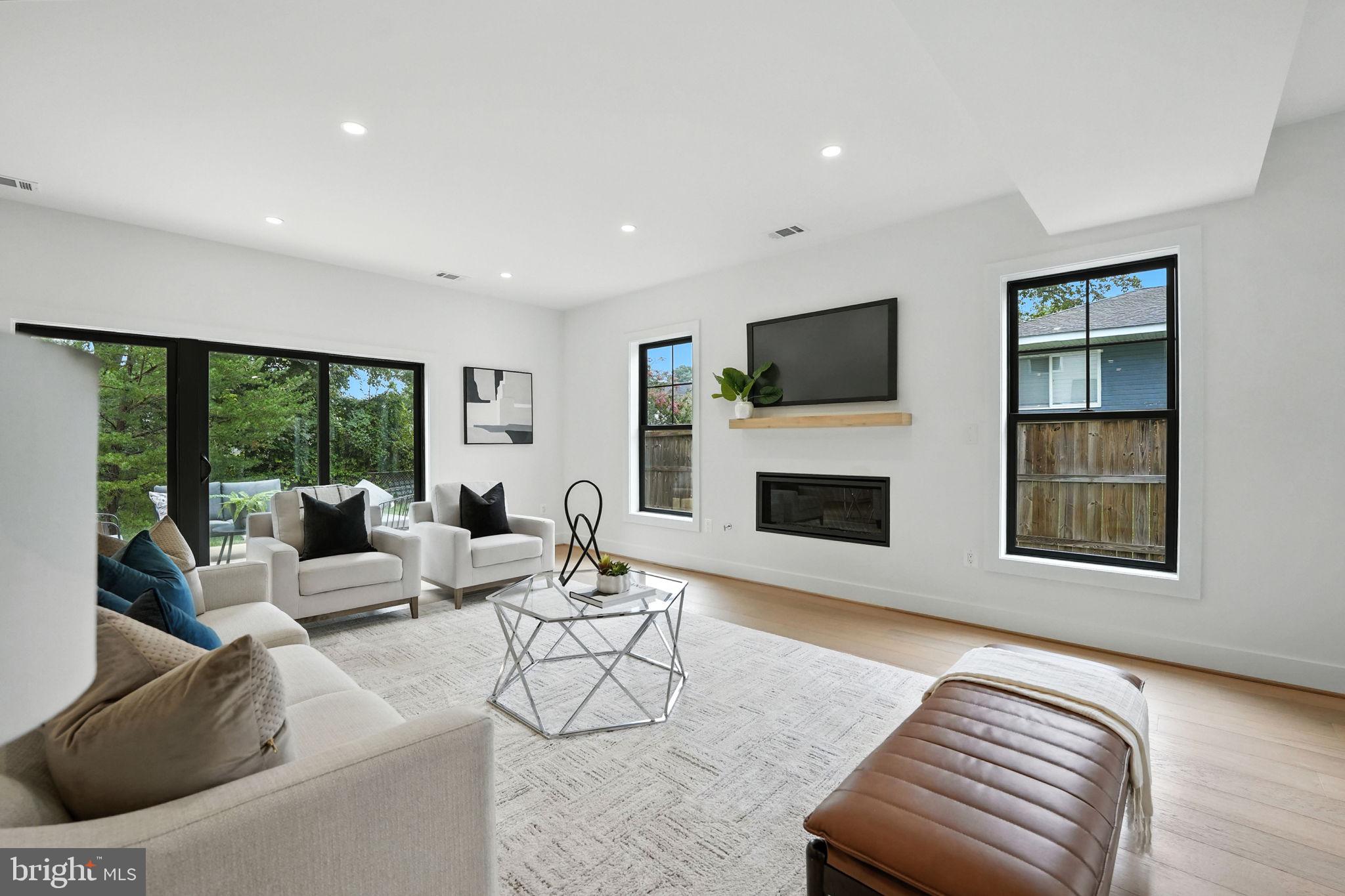 RAVENSWORTH - Residential