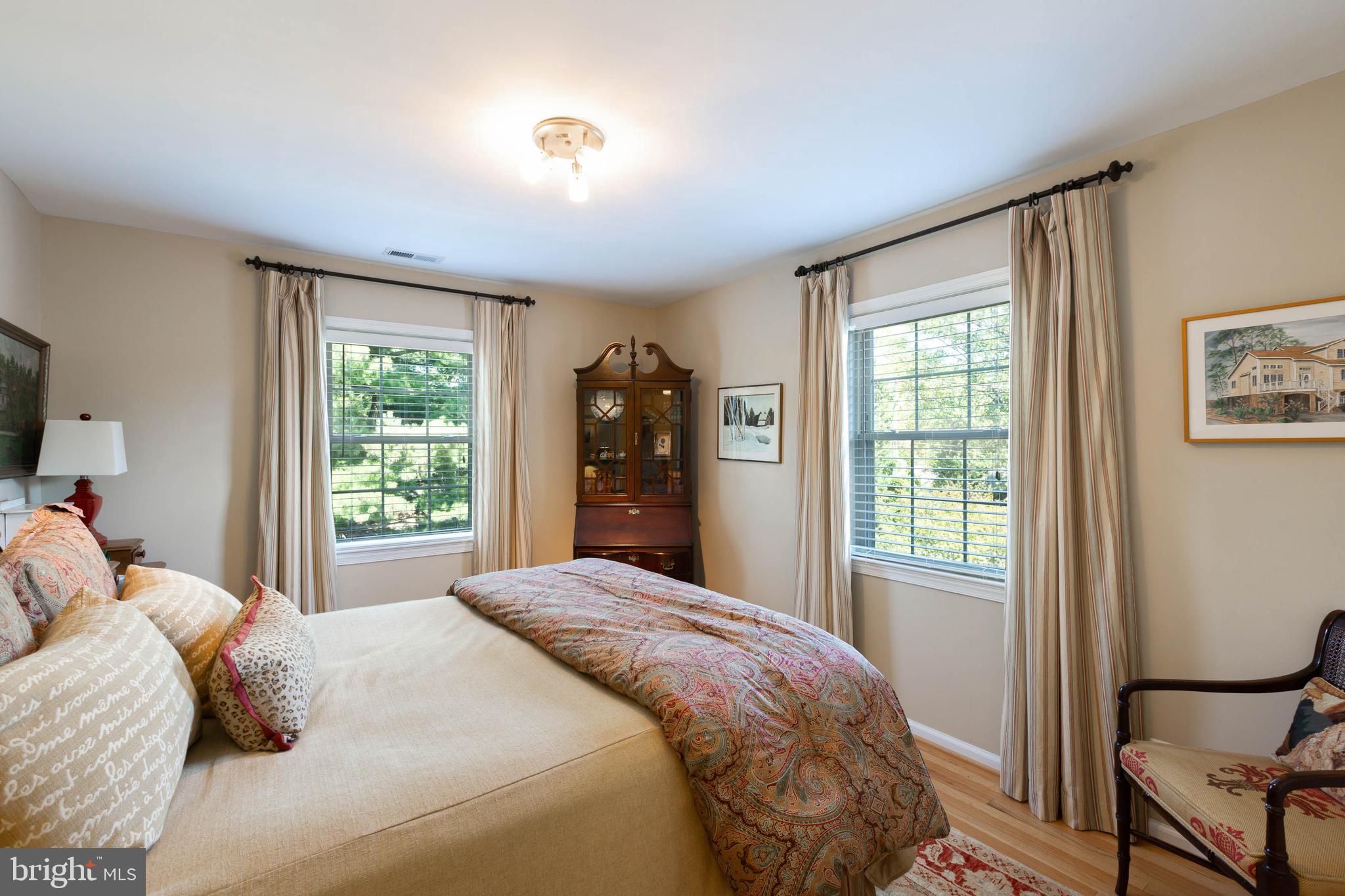 THE BIRCHES - Residential