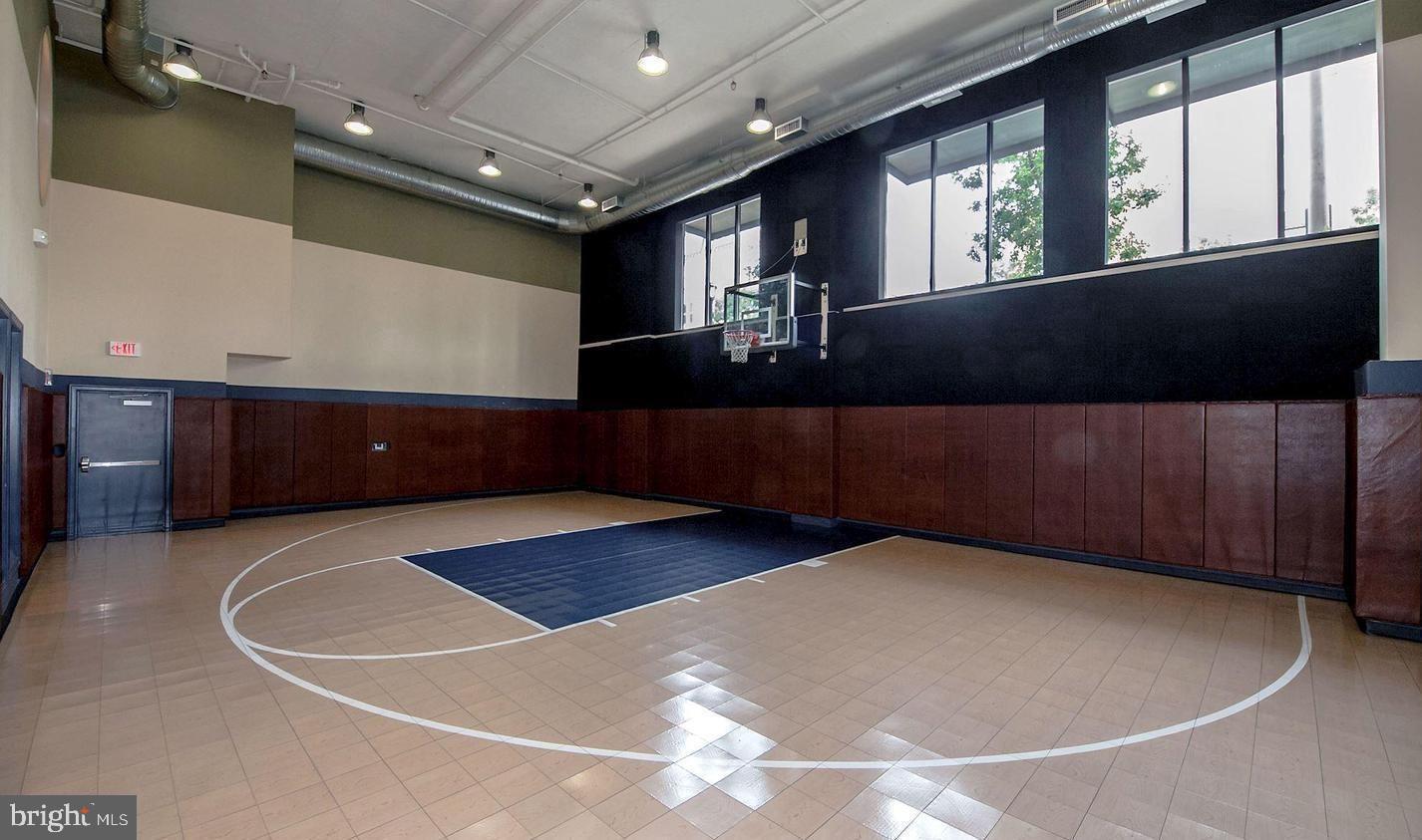 HALSTEAD AT THE METRO - Residential Lease