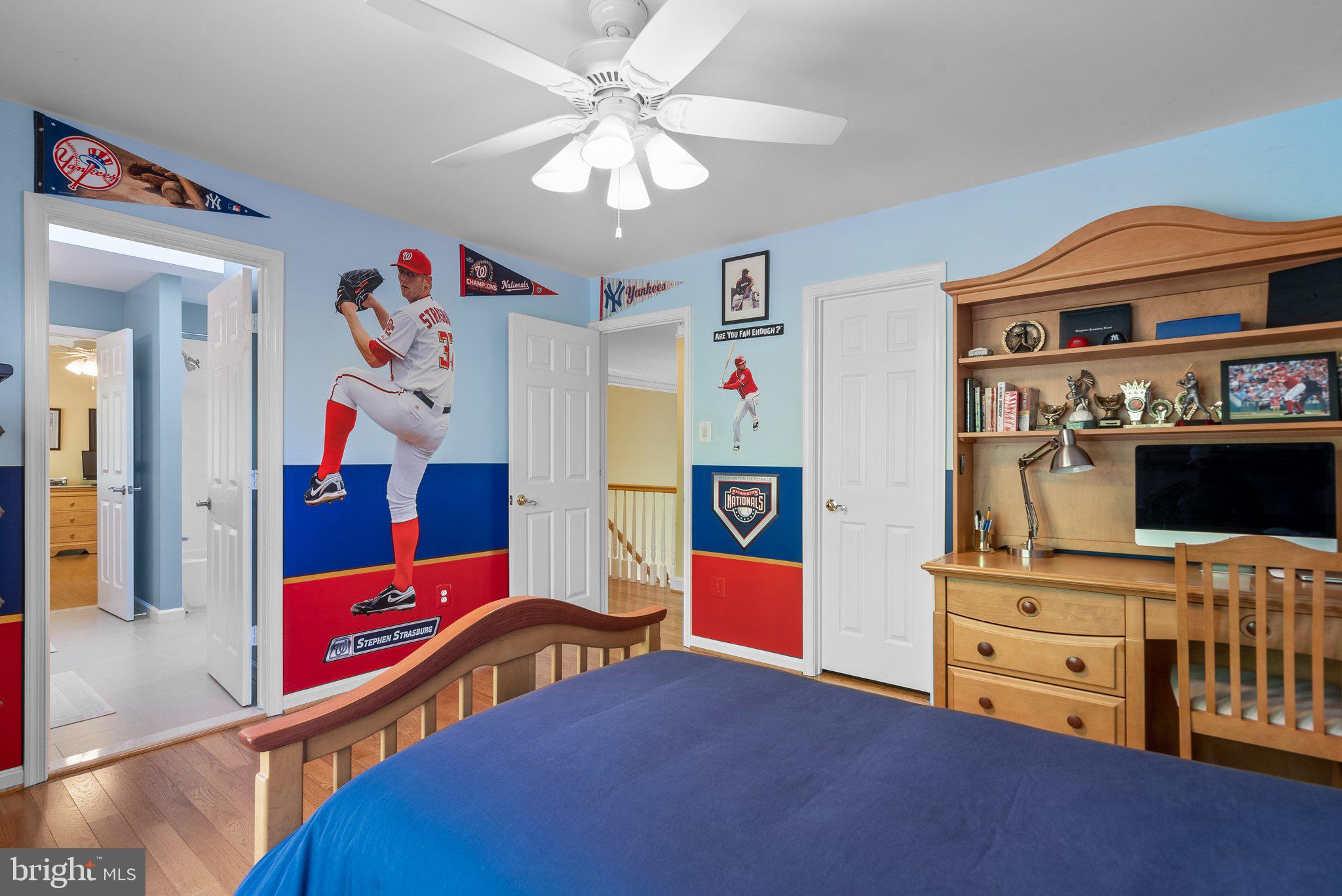 GLEN HILLS - Residential