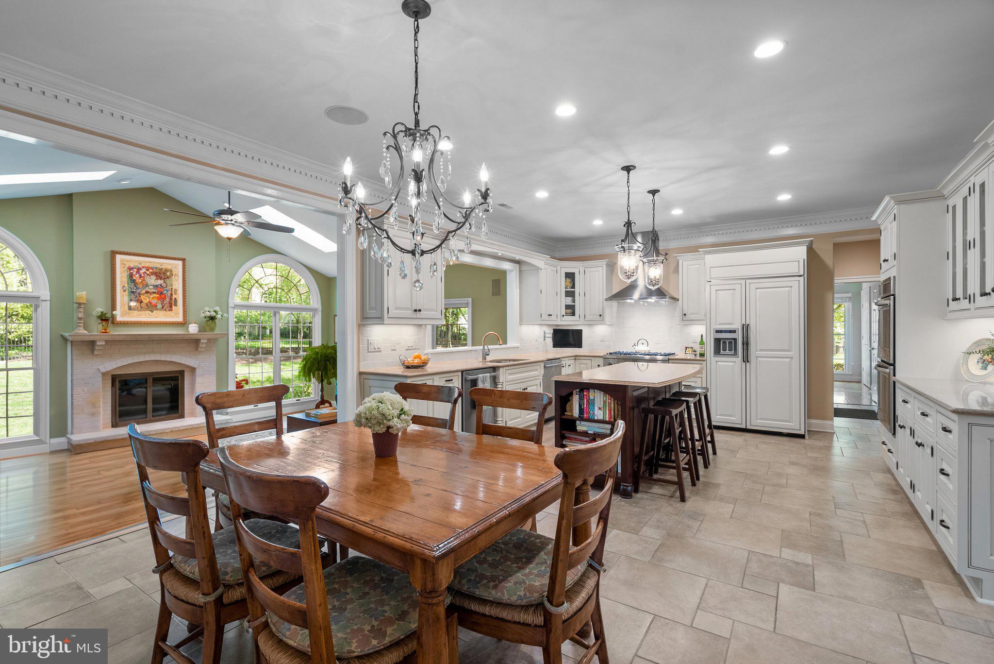 GLEN HILLS - Residential