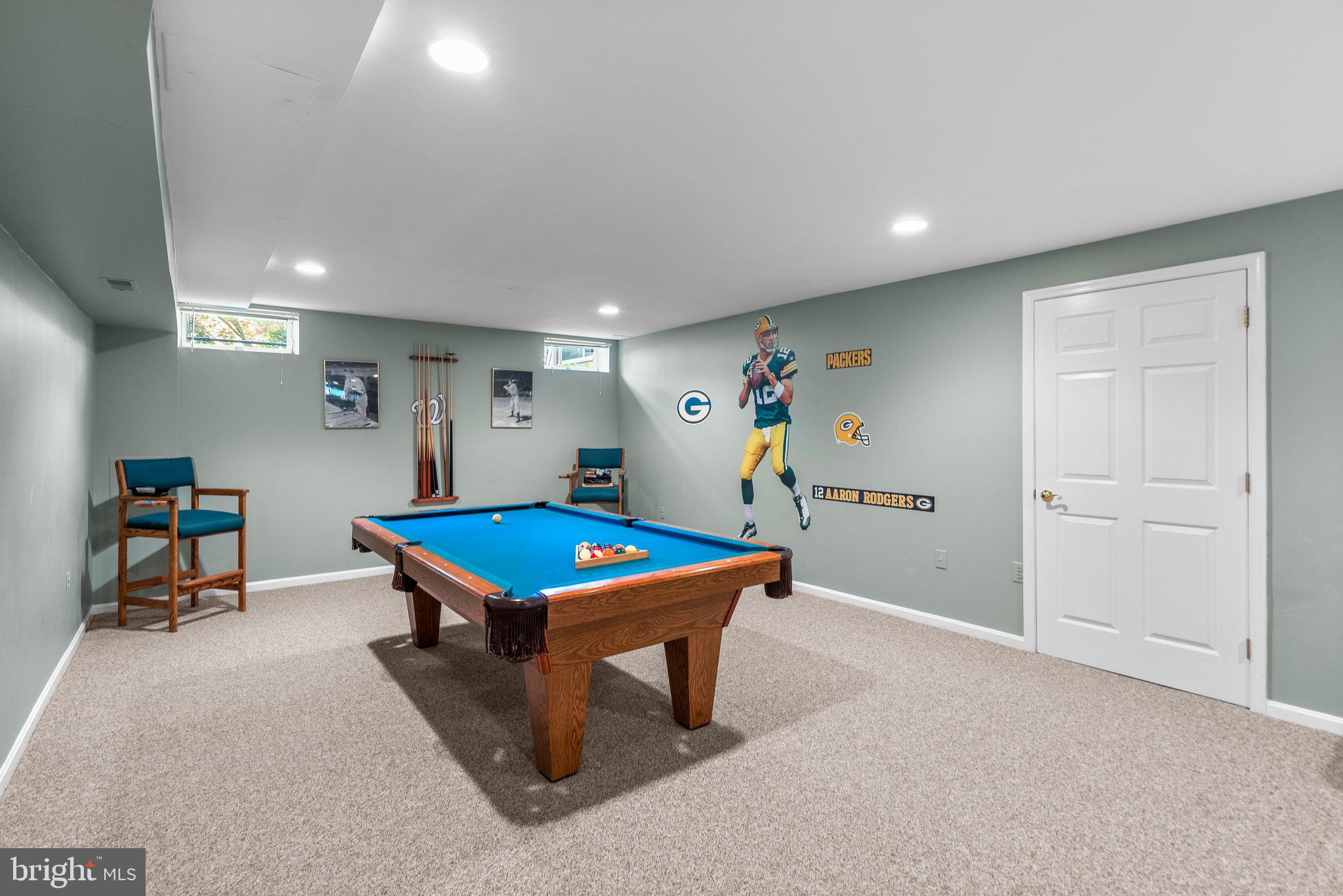 GLEN HILLS - Residential