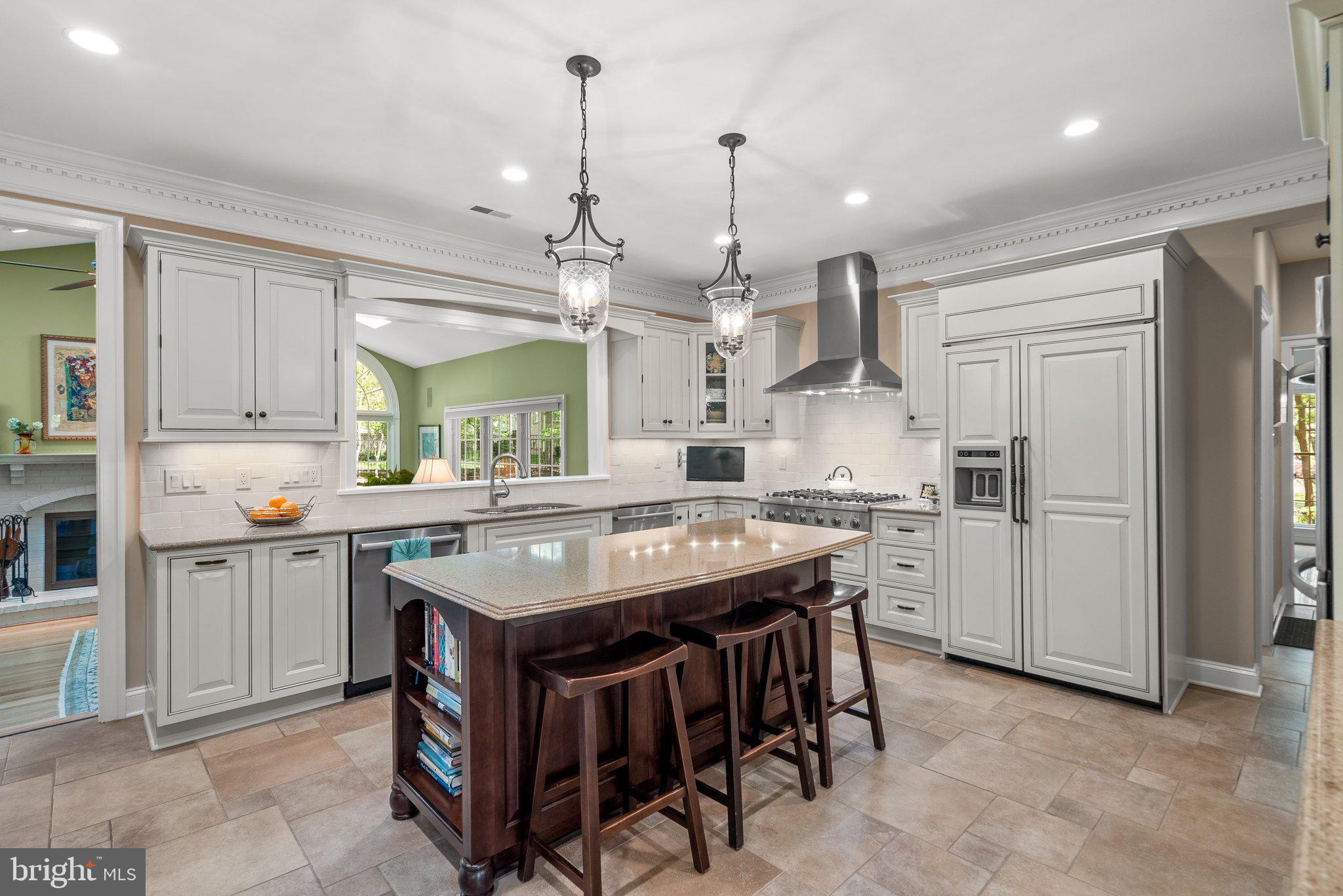 GLEN HILLS - Residential