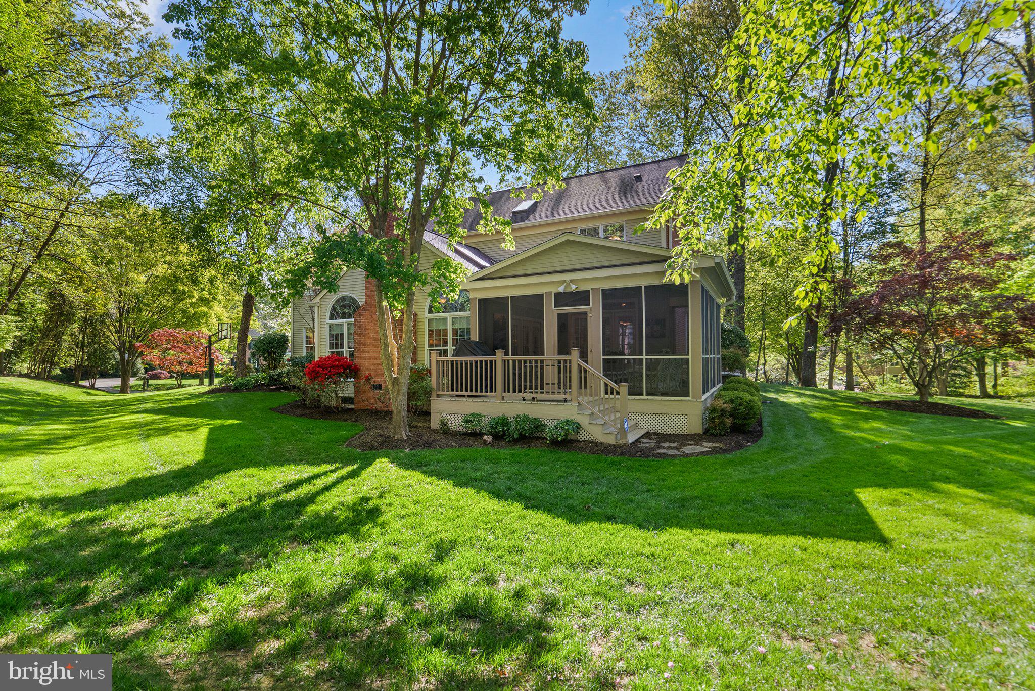 GLEN HILLS - Residential