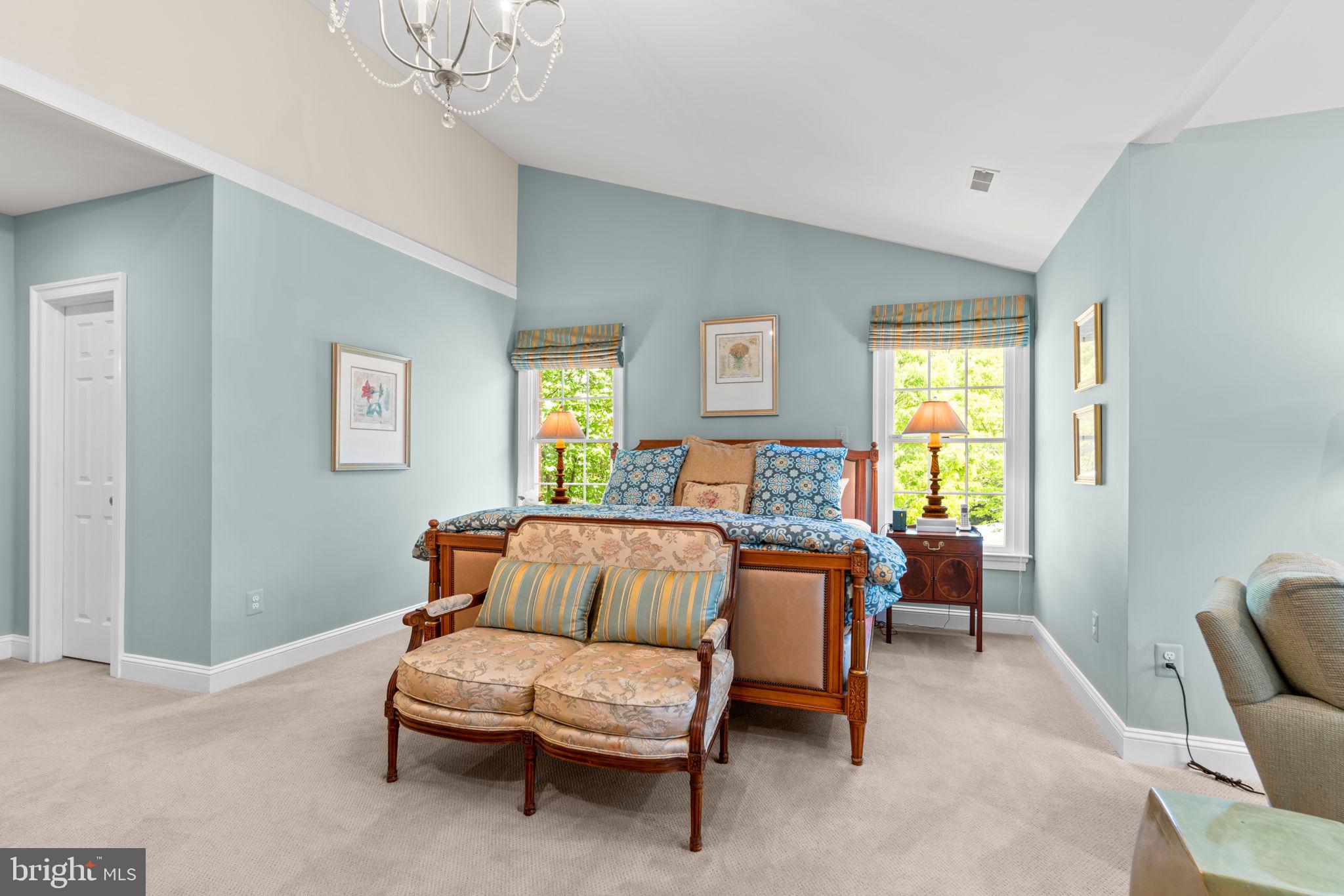 GLEN HILLS - Residential