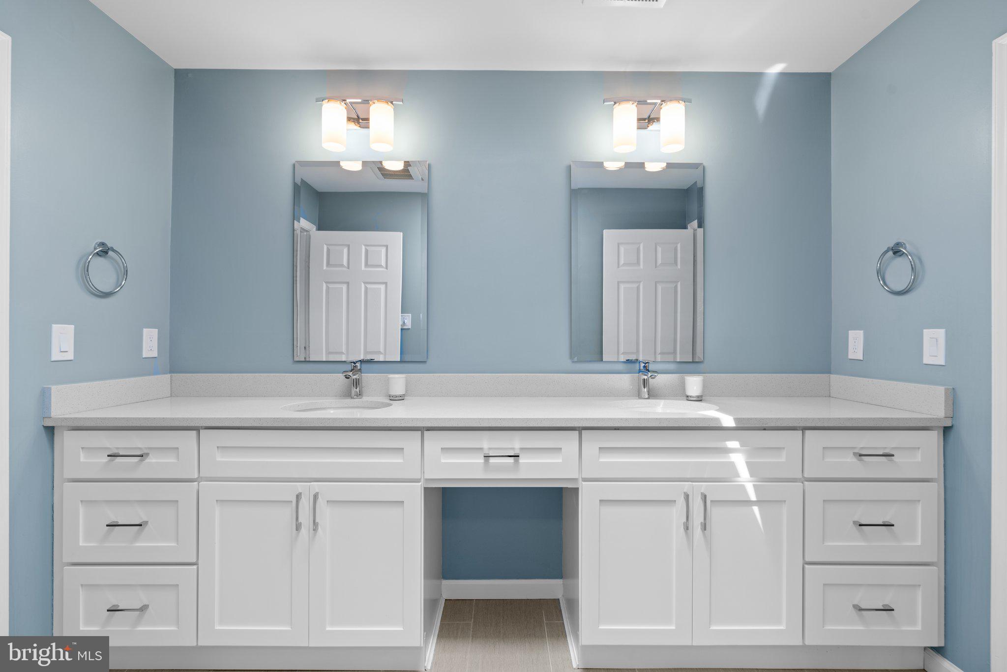 GLEN HILLS - Residential