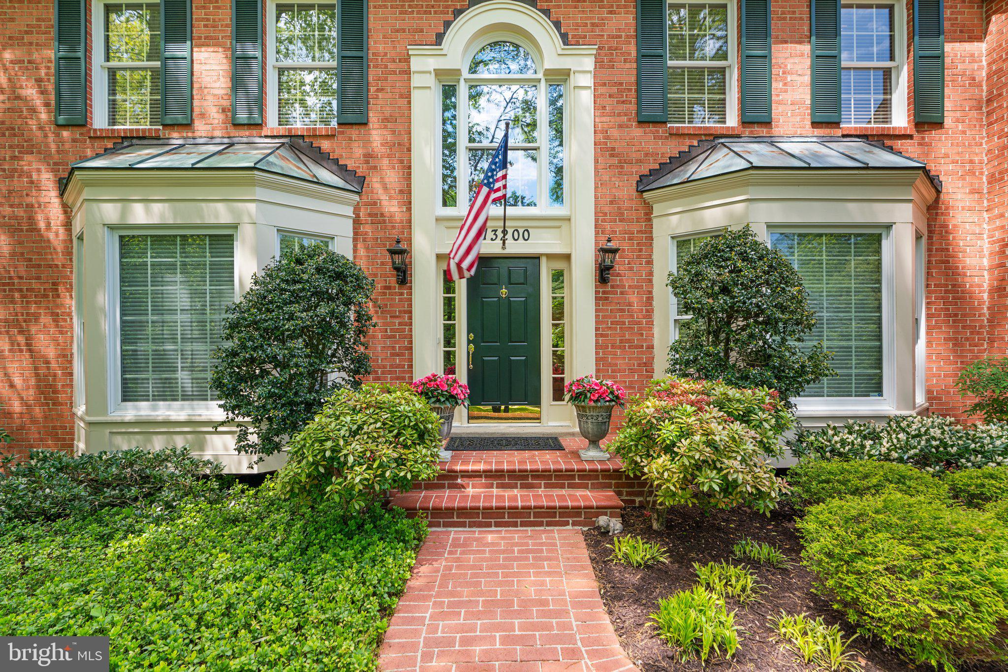 GLEN HILLS - Residential