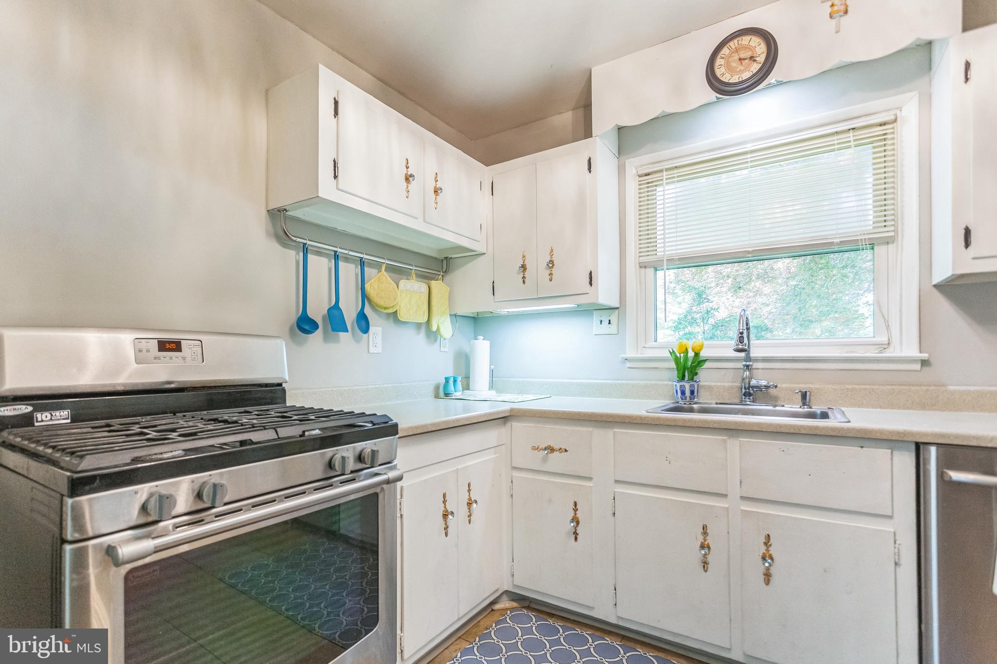 CENTER SQ GREEN - Residential