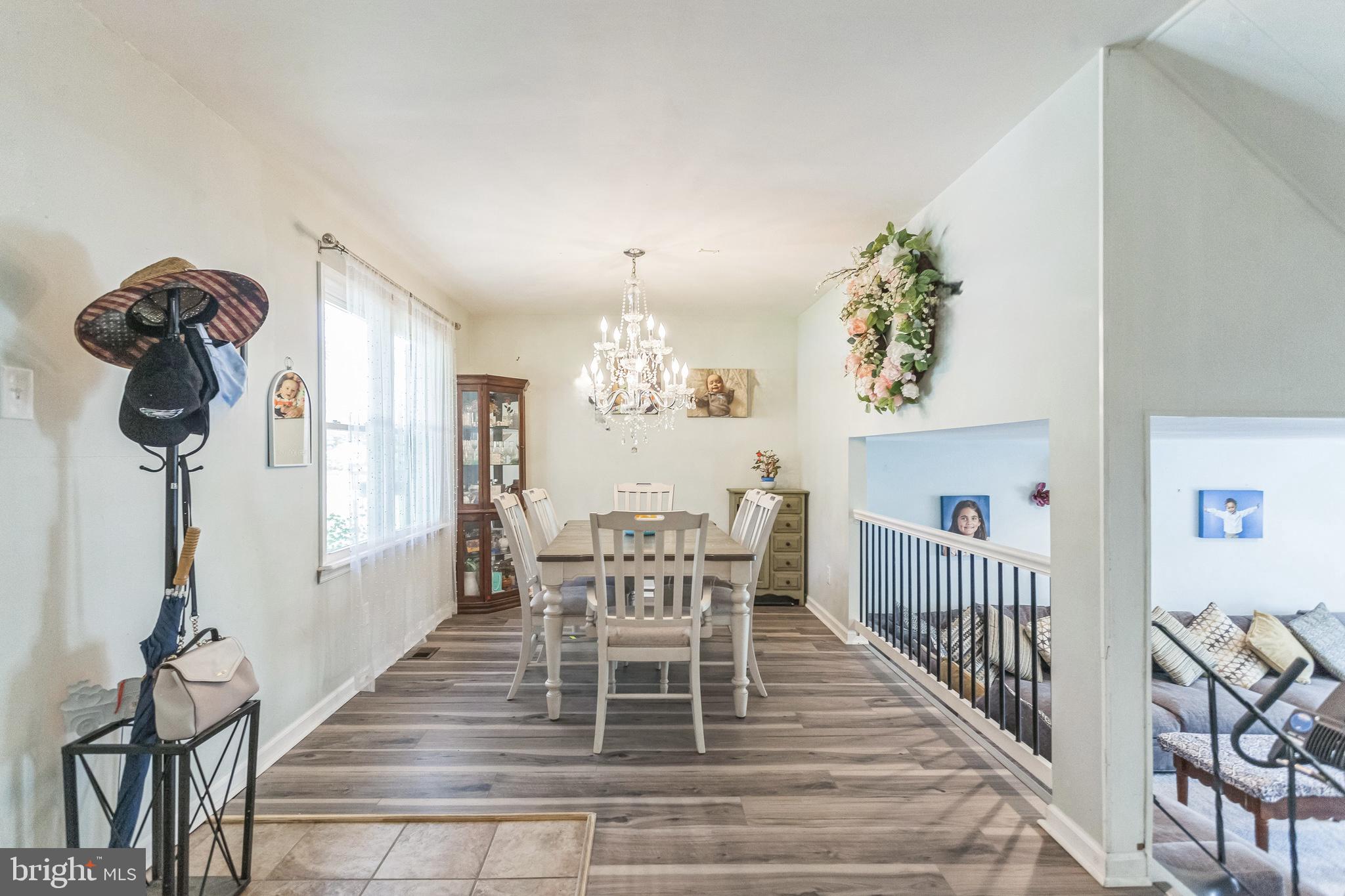 CENTER SQ GREEN - Residential