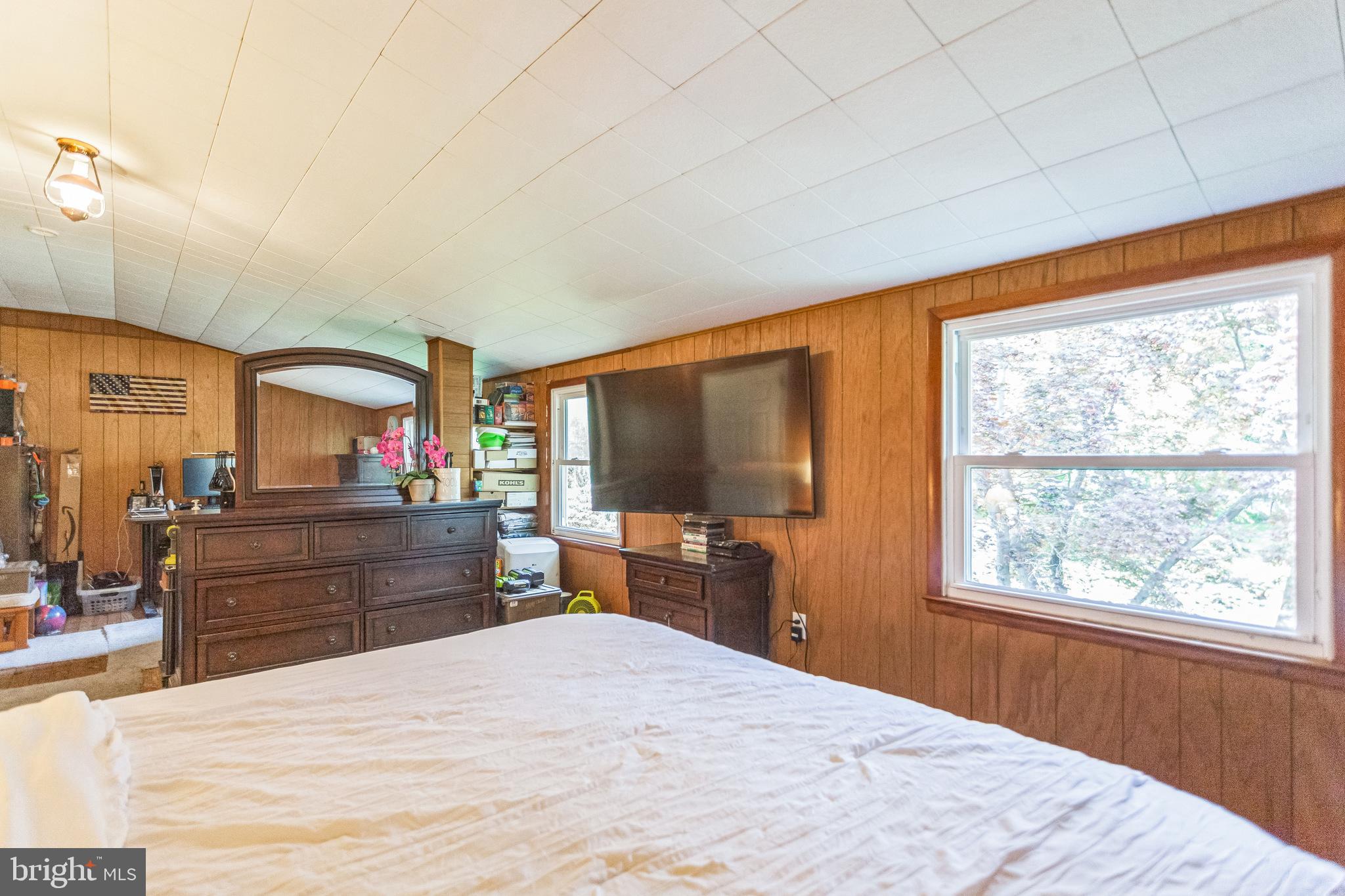 CENTER SQ GREEN - Residential