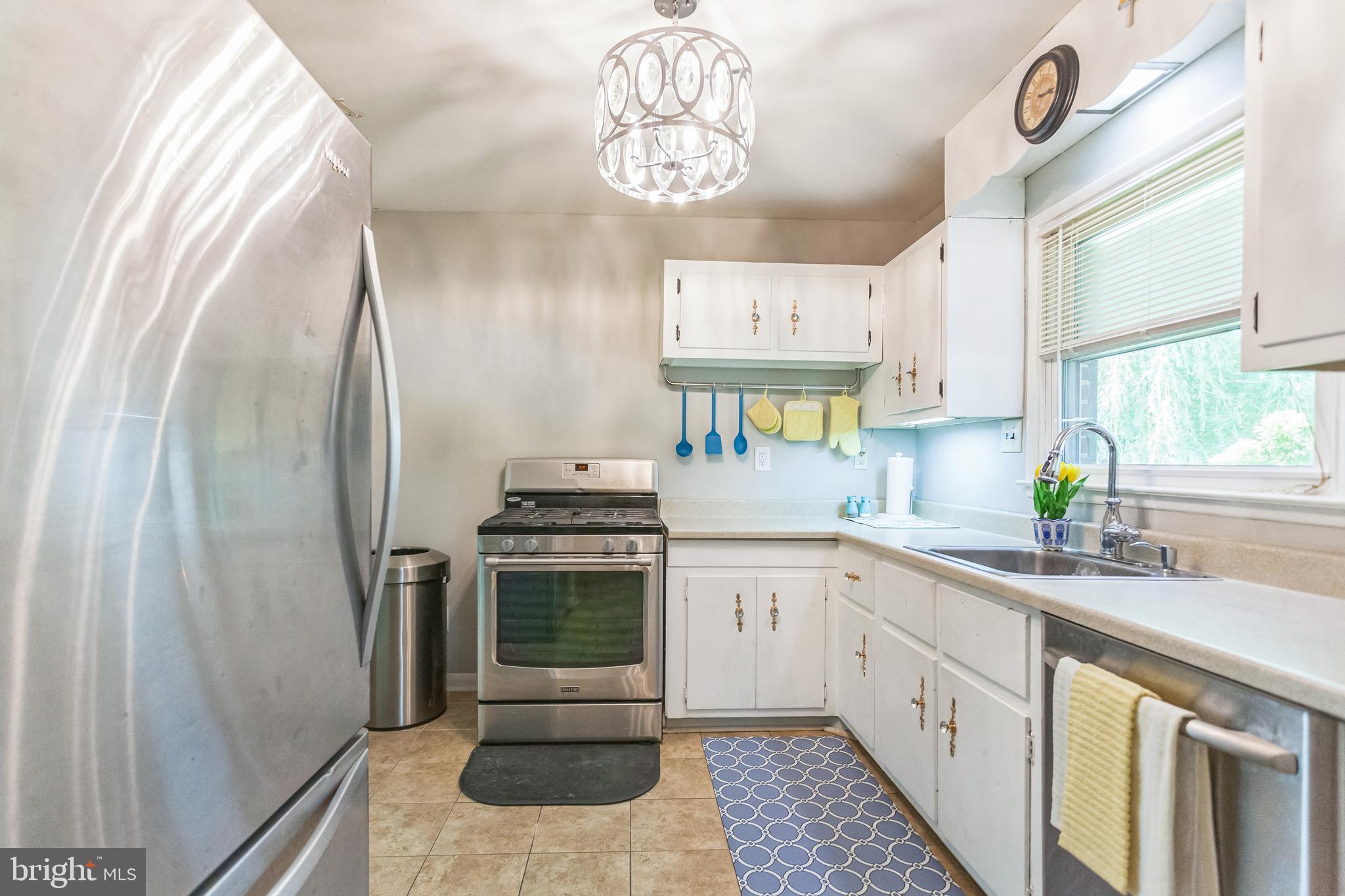 CENTER SQ GREEN - Residential