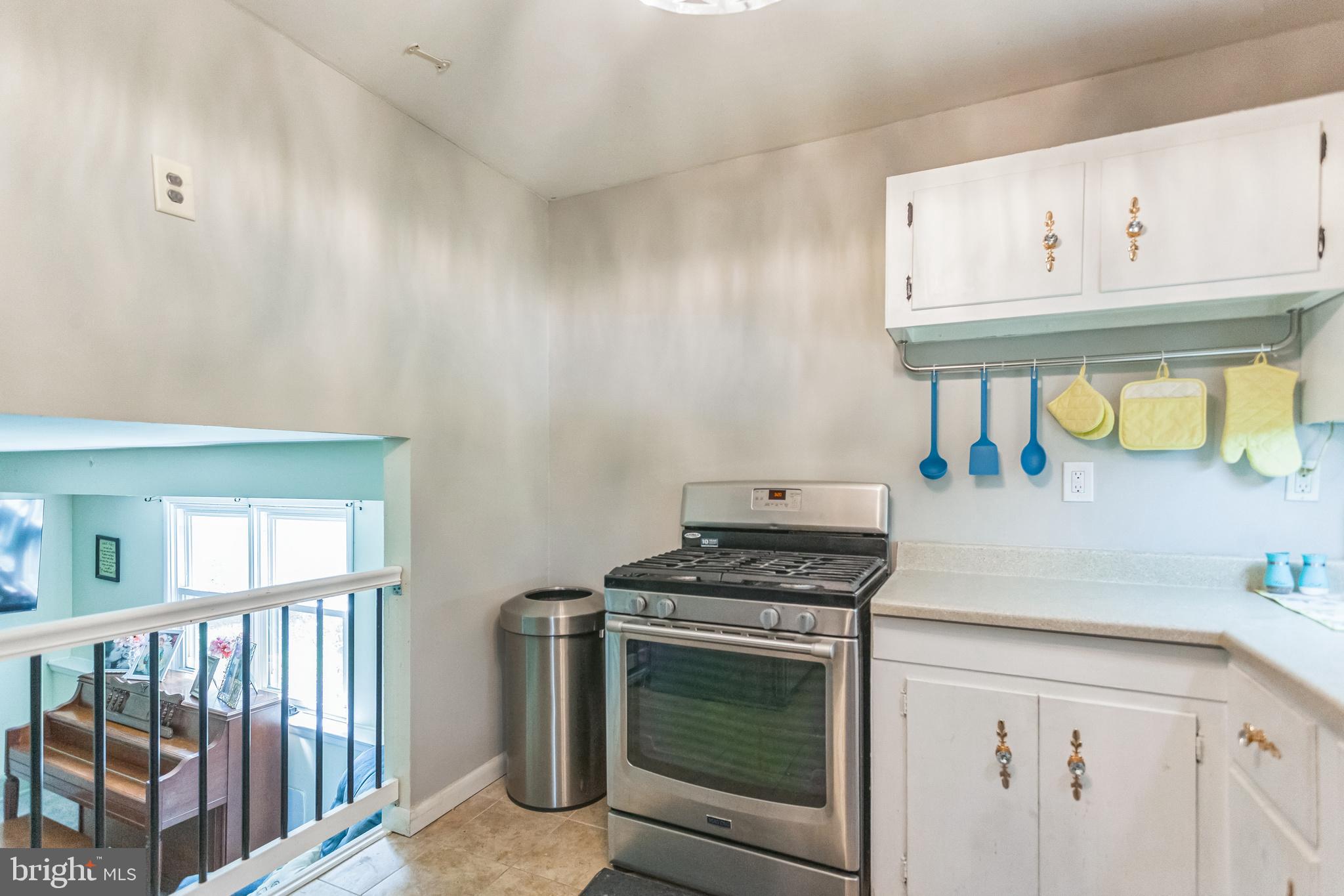 CENTER SQ GREEN - Residential