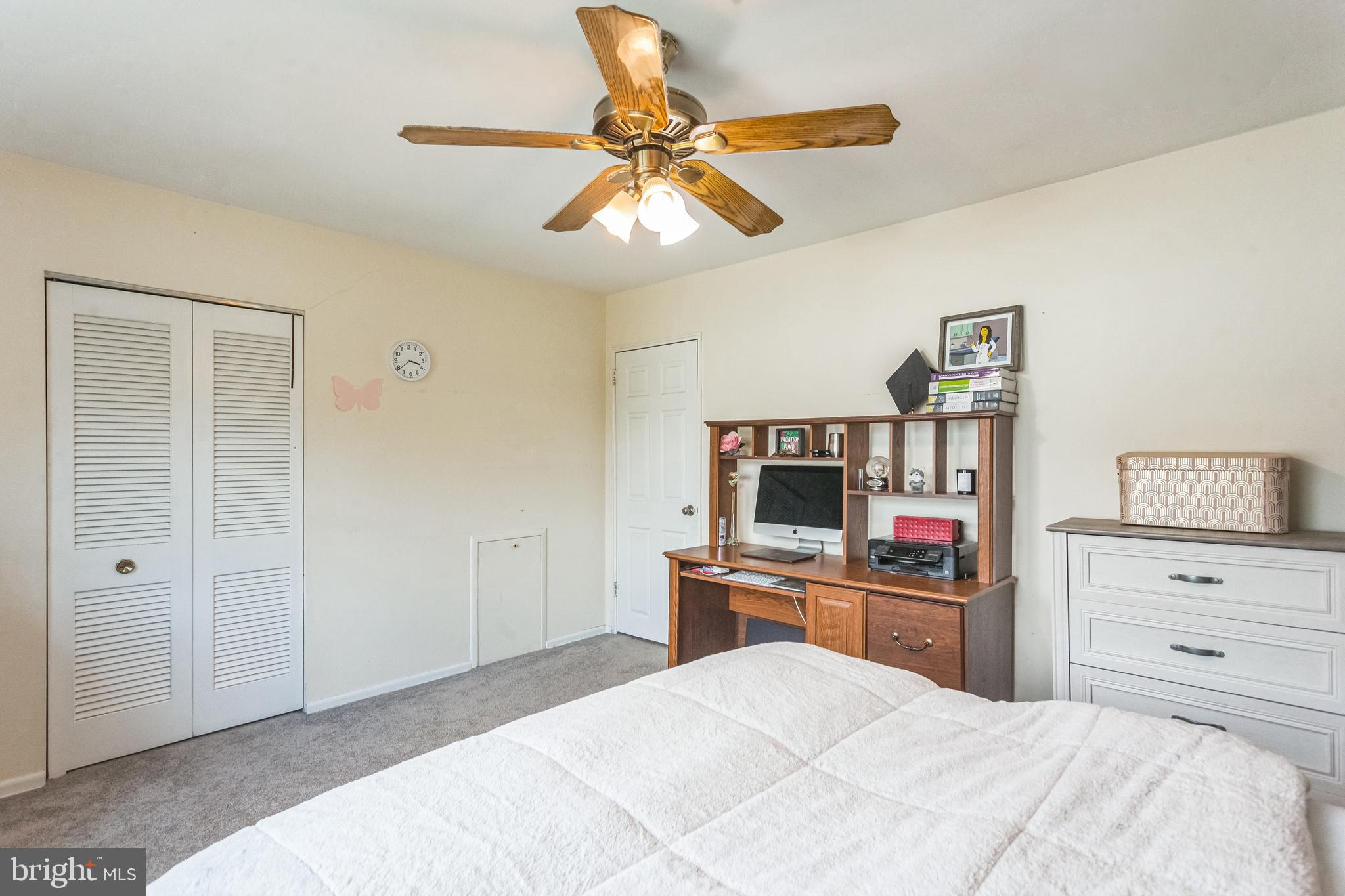 CENTER SQ GREEN - Residential