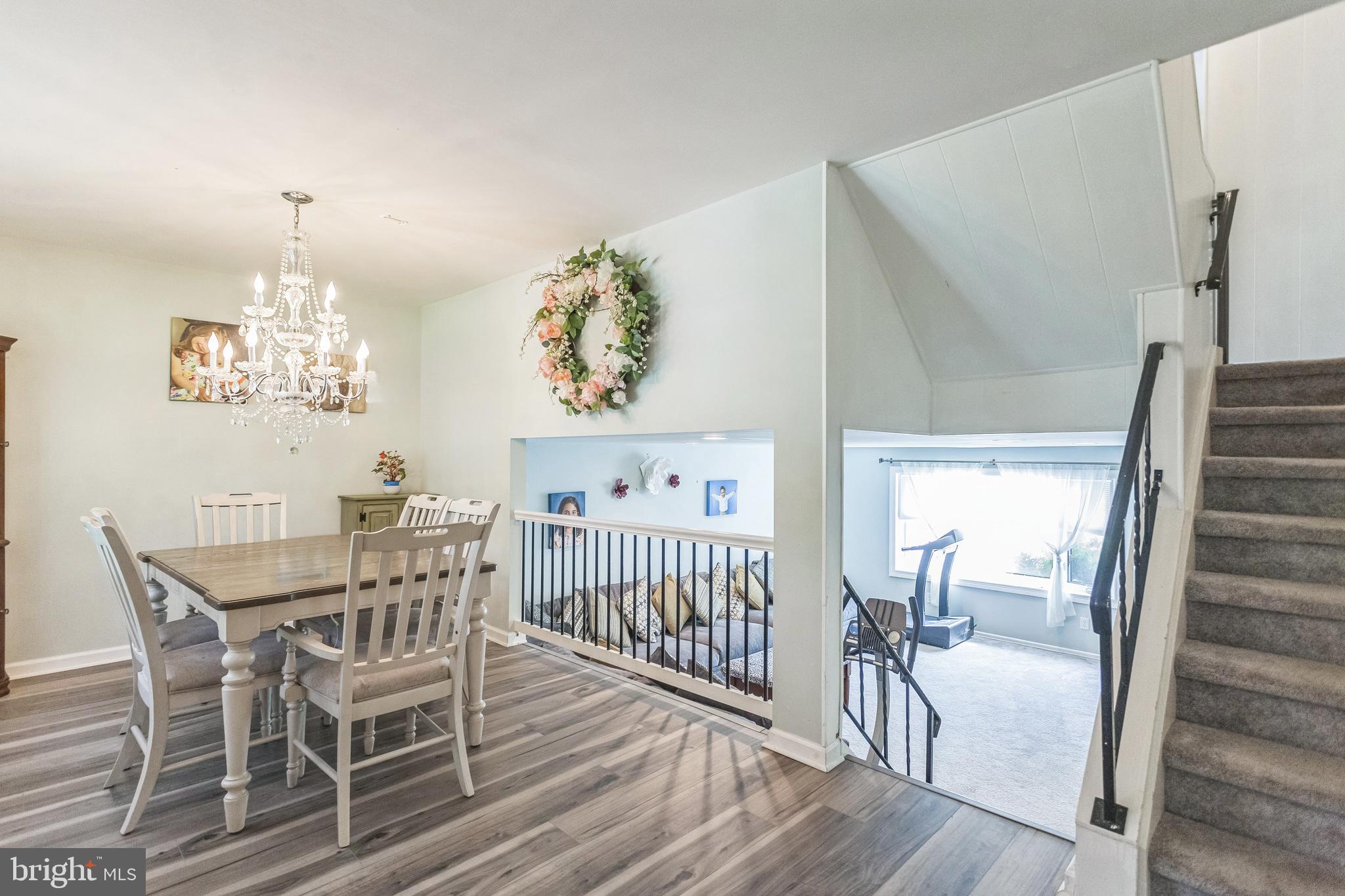 CENTER SQ GREEN - Residential