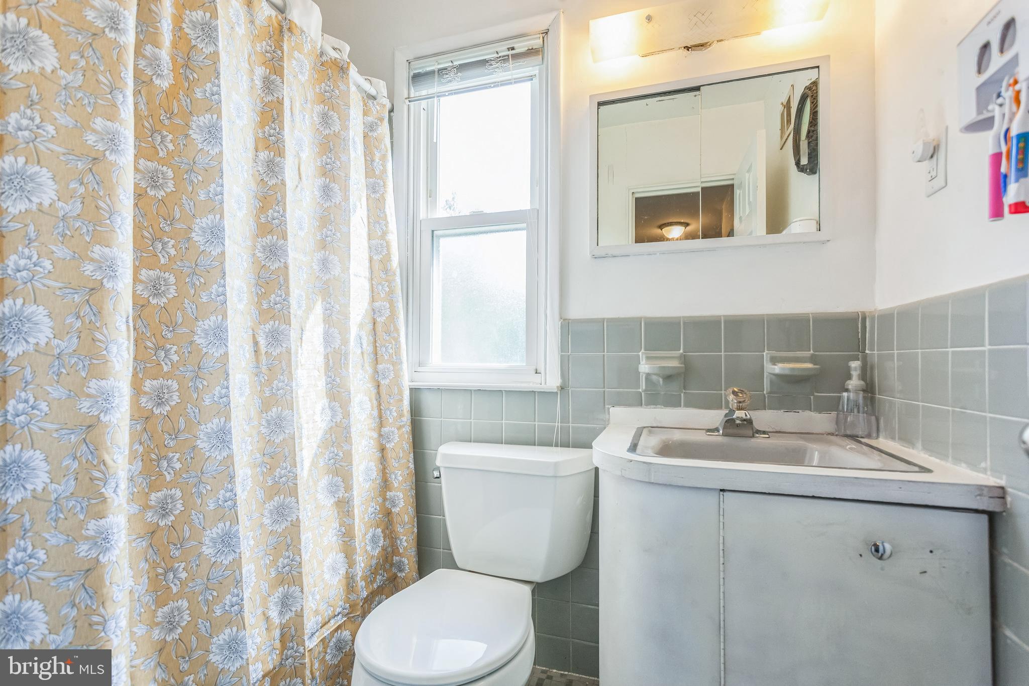 CENTER SQ GREEN - Residential