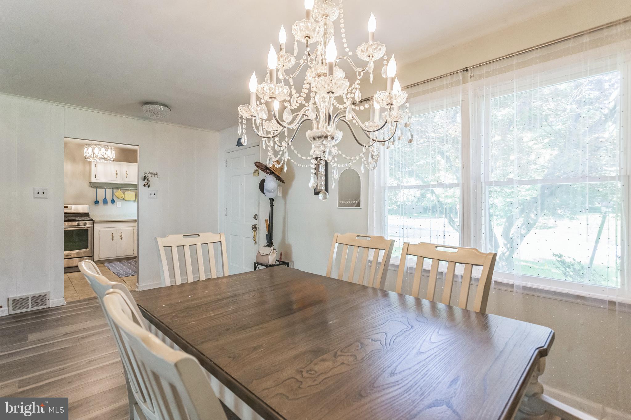 CENTER SQ GREEN - Residential