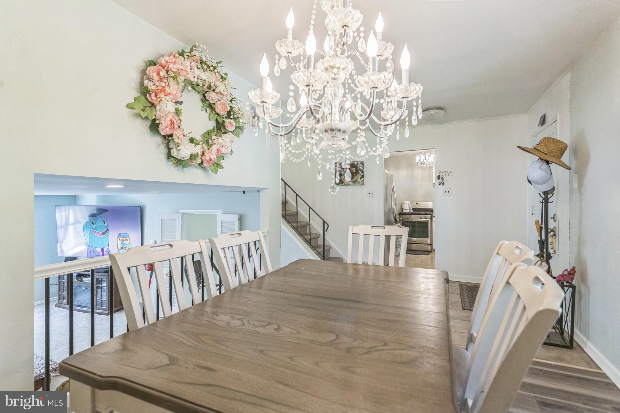 CENTER SQ GREEN - Residential