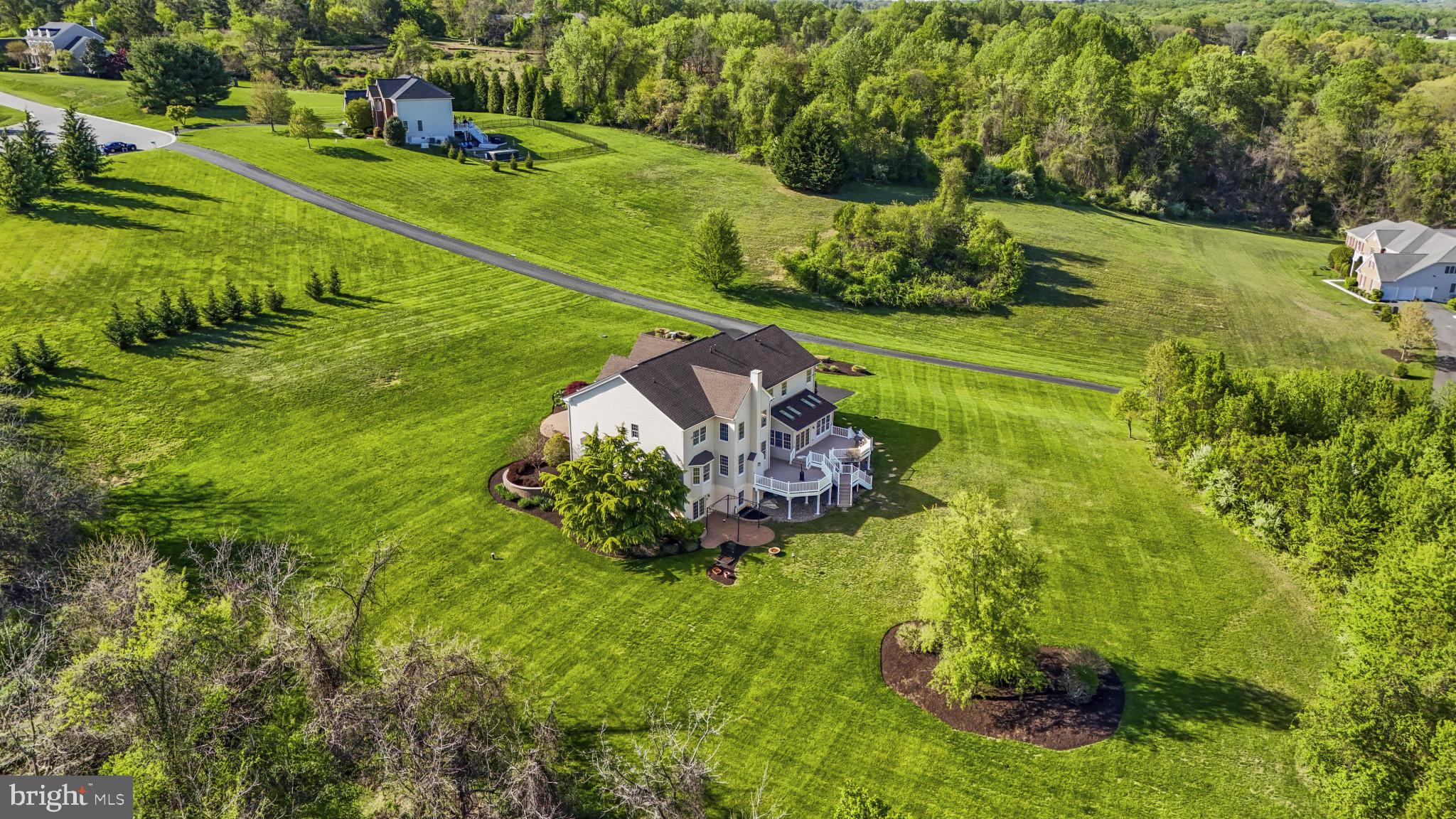 WILLOW VALE FARMS - Residential