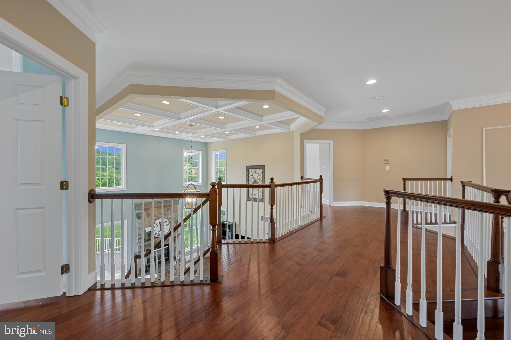 WILLOW VALE FARMS - Residential