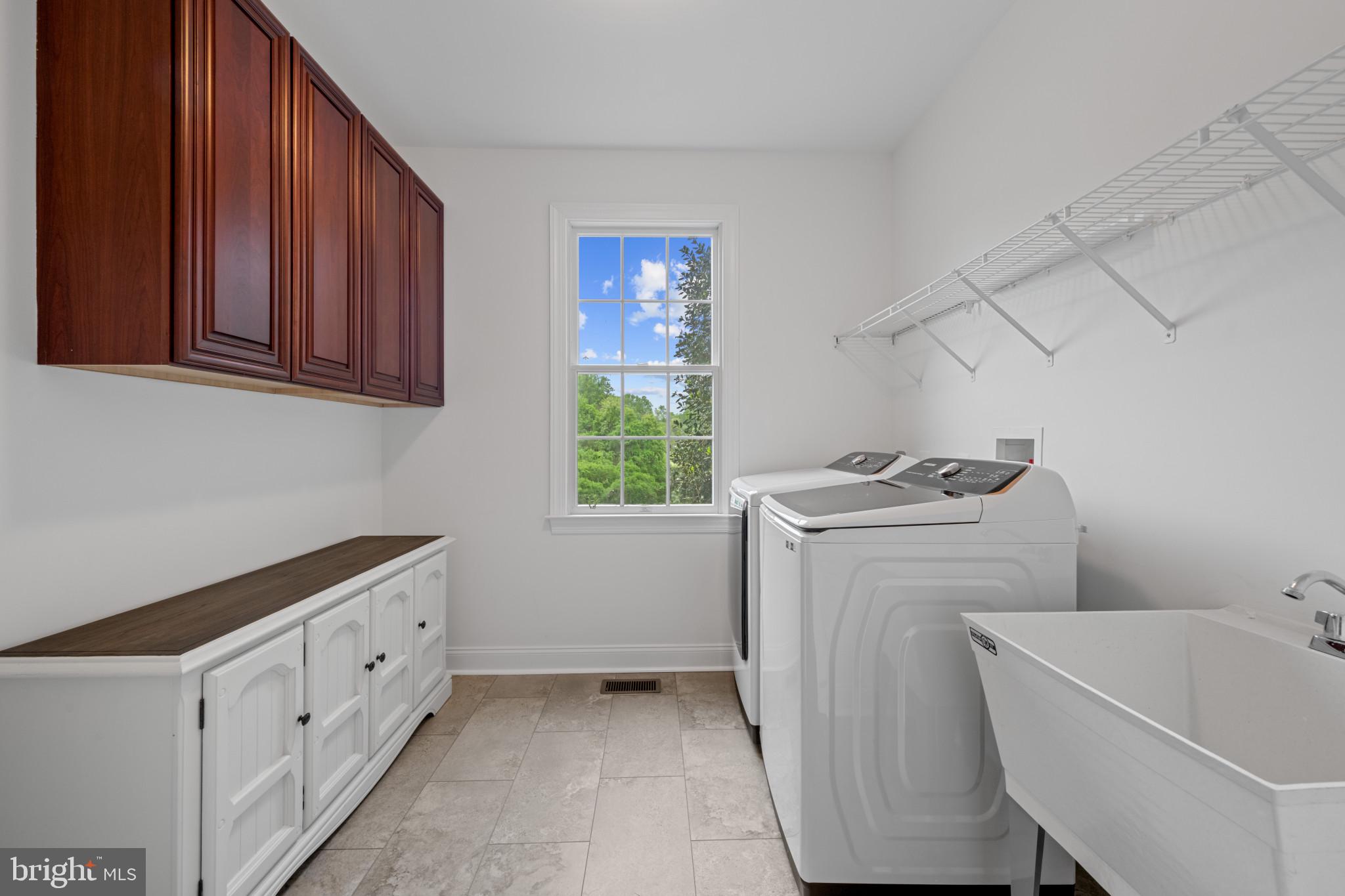 WILLOW VALE FARMS - Residential