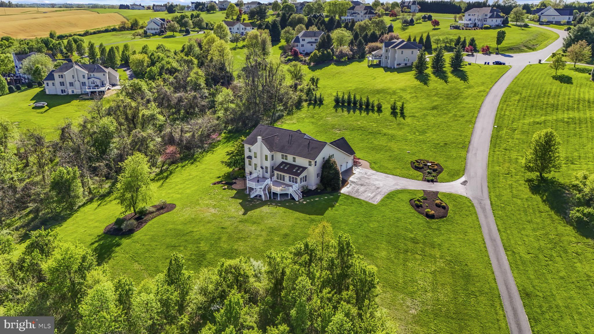 WILLOW VALE FARMS - Residential