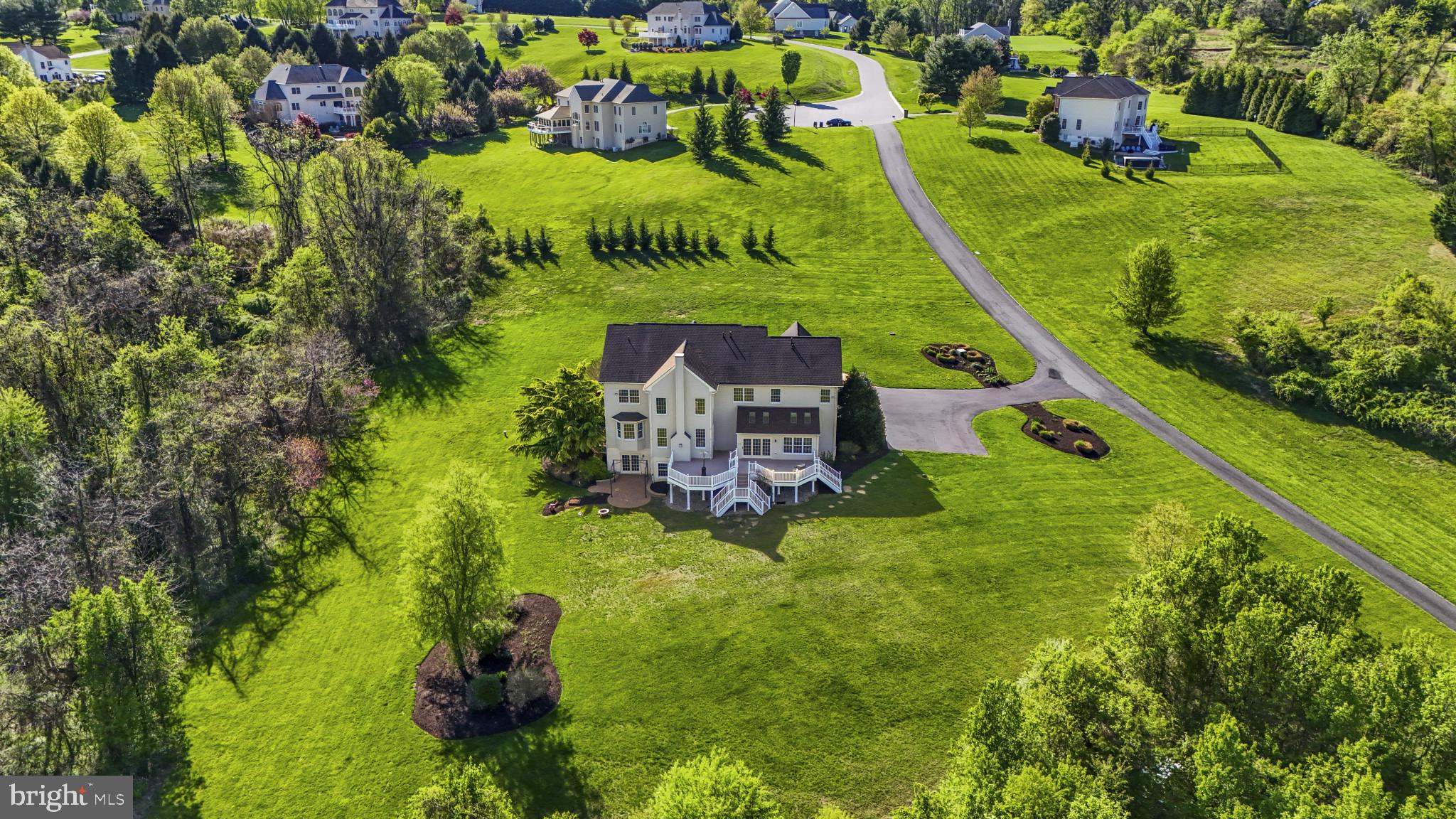 WILLOW VALE FARMS - Residential