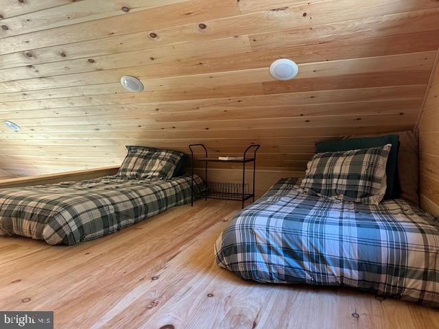 NONE-UNRESTRICTED - Residential