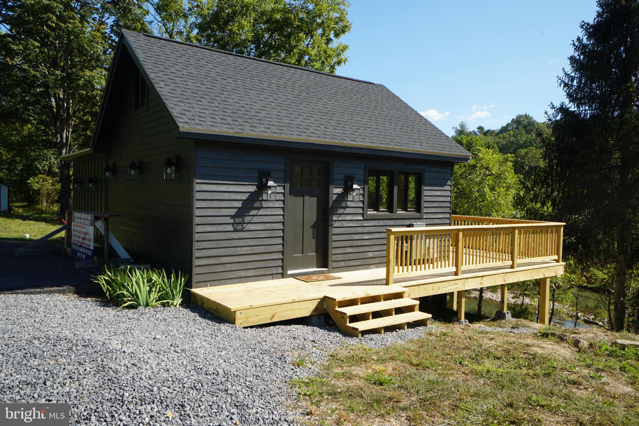 789 UPPER SOUTH BRANCH ROAD