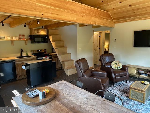 NONE-UNRESTRICTED - Residential