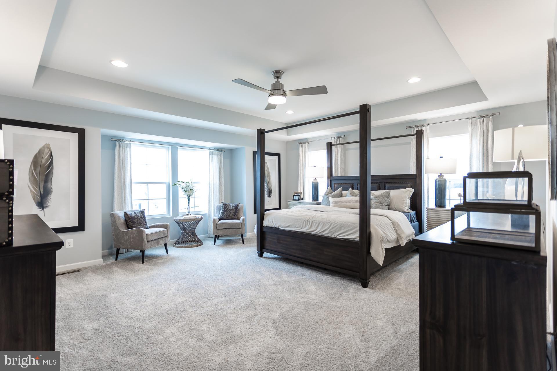 KING'S CROSSING - Residential