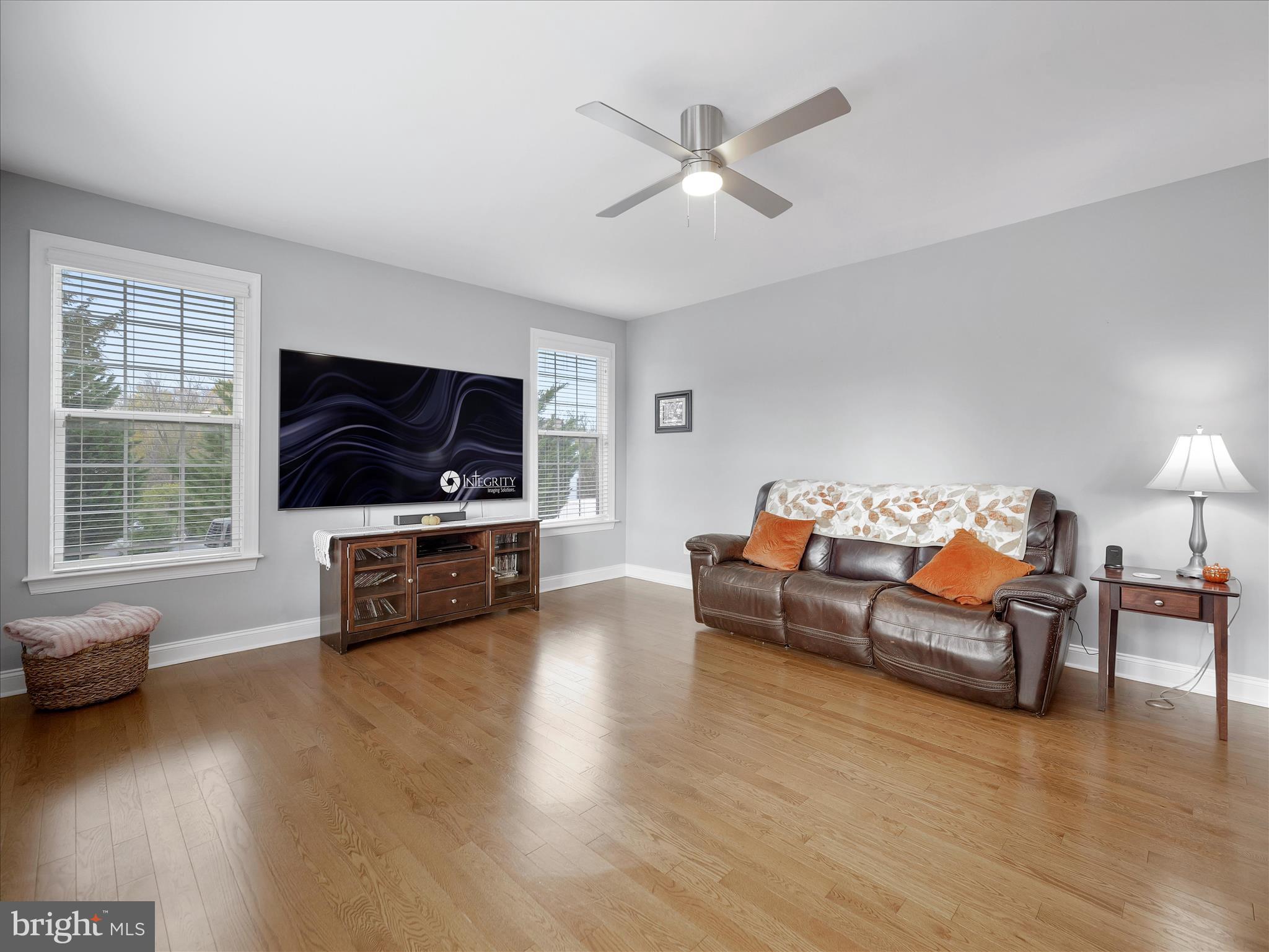 RIVERSIDE ON THE POTOMAC - Residential