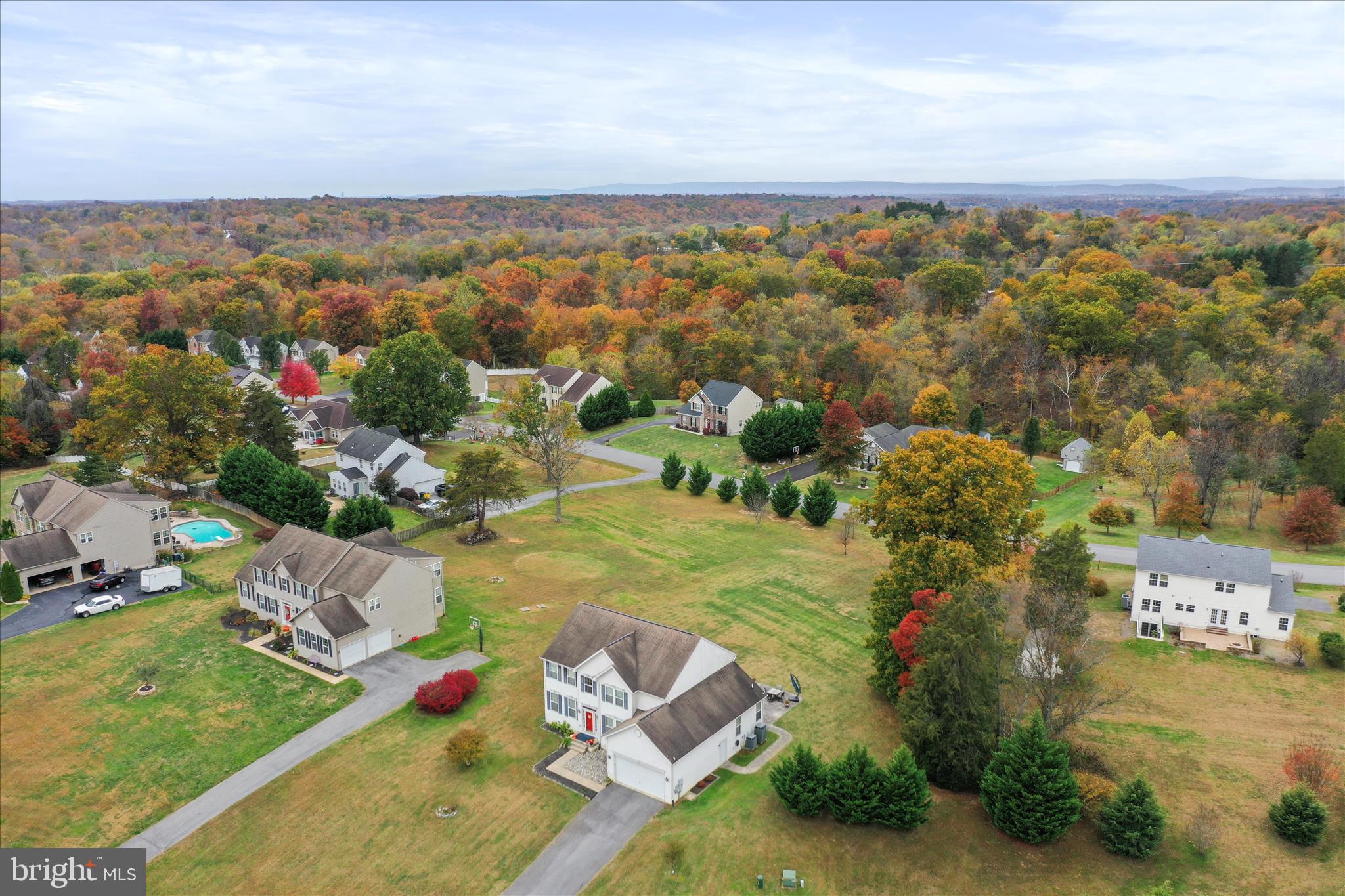 RIVERSIDE ON THE POTOMAC - Residential