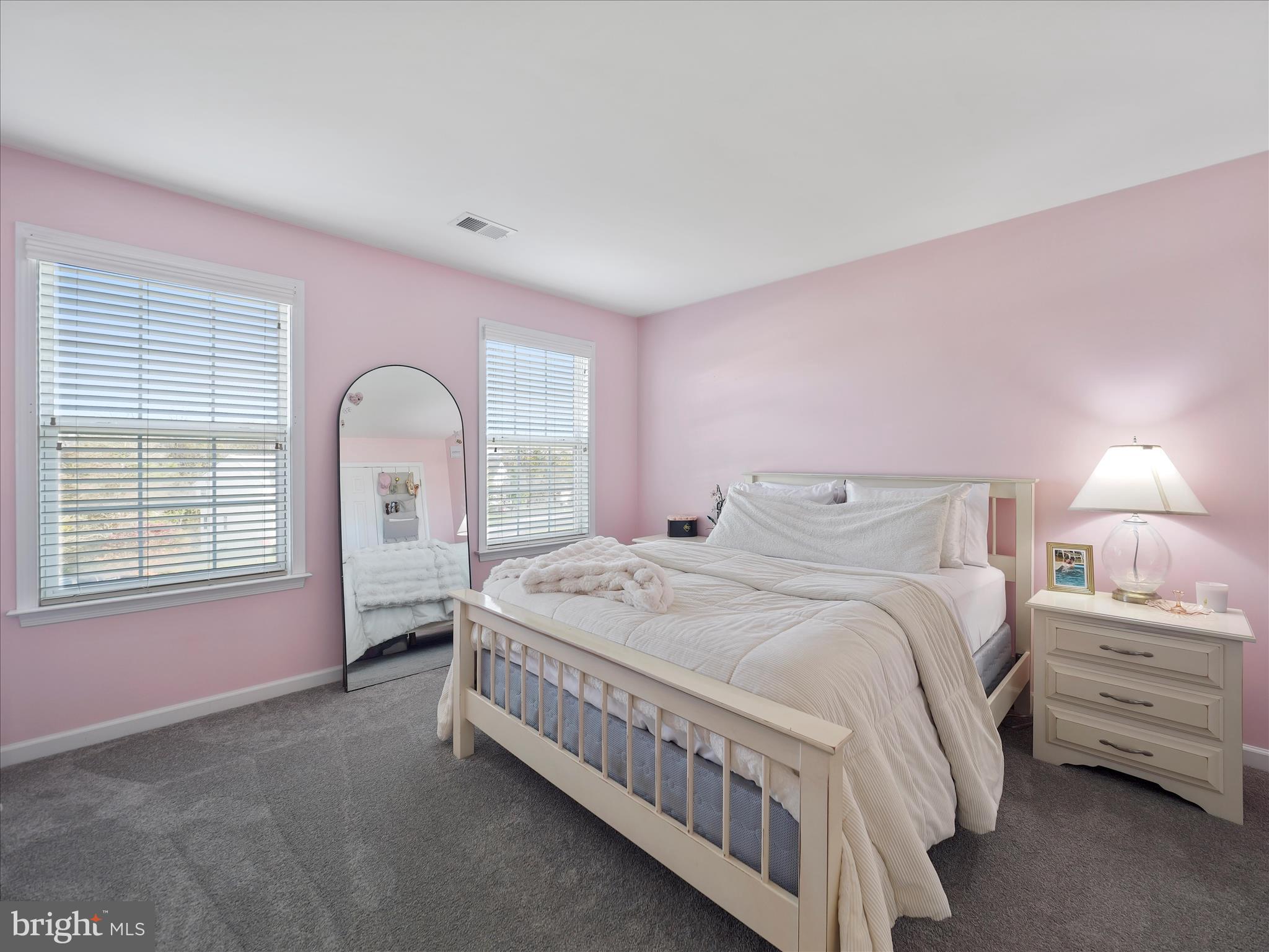 RIVERSIDE ON THE POTOMAC - Residential