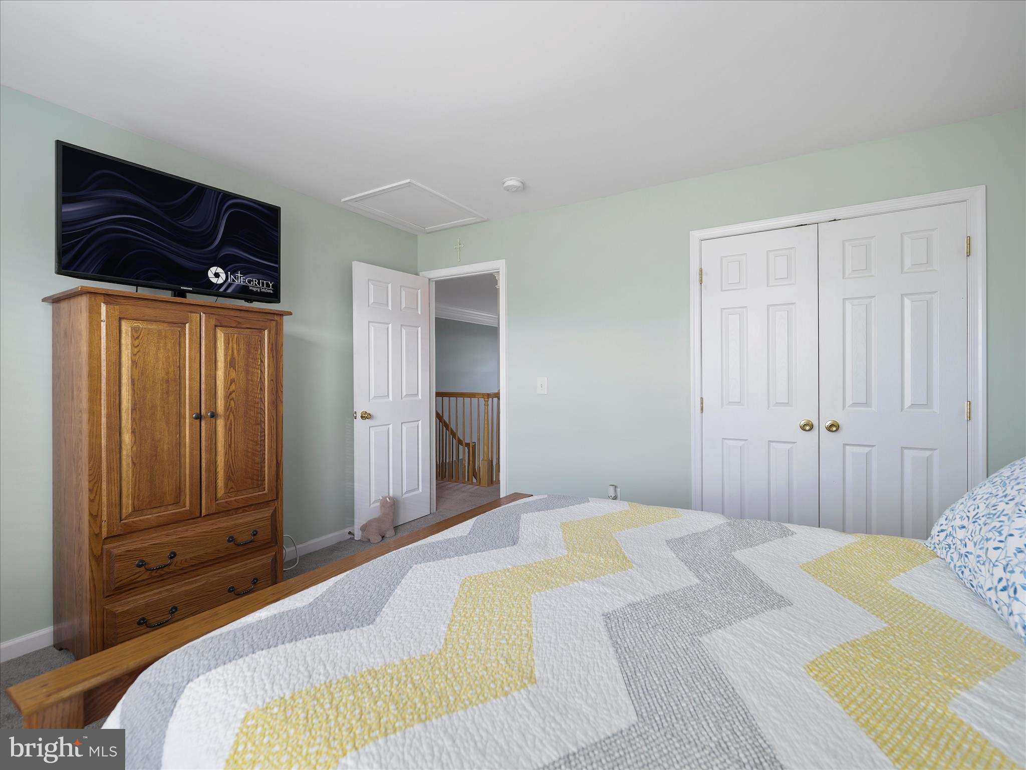 RIVERSIDE ON THE POTOMAC - Residential