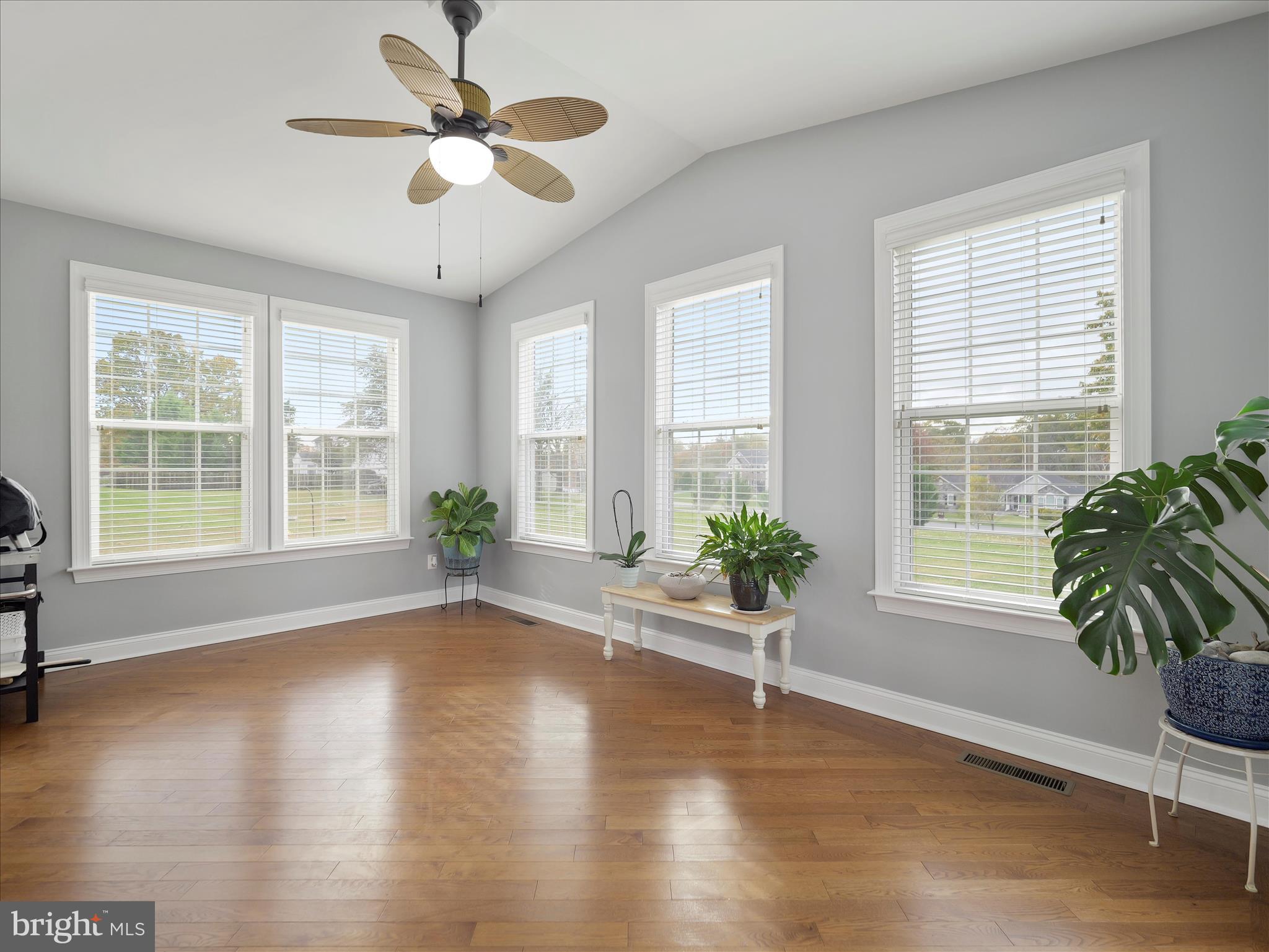 RIVERSIDE ON THE POTOMAC - Residential