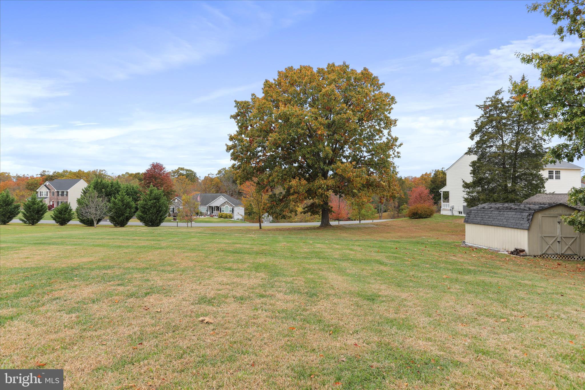 RIVERSIDE ON THE POTOMAC - Residential