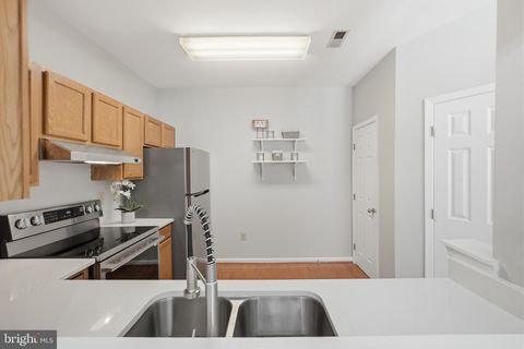 Tiny photo for 2002 Bell Point Court, ODENTON, MD 21113 (MLS # MDAA2143366)