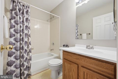 Tiny photo for 2002 Bell Point Court, ODENTON, MD 21113 (MLS # MDAA2143366)