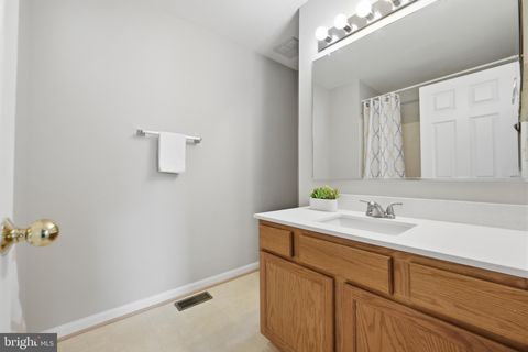 Tiny photo for 2002 Bell Point Court, ODENTON, MD 21113 (MLS # MDAA2143366)