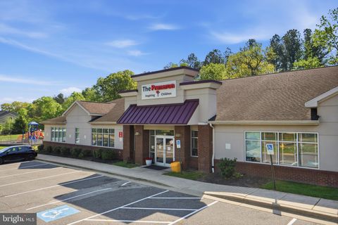 Tiny photo for 2002 Bell Point Court, ODENTON, MD 21113 (MLS # MDAA2143366)