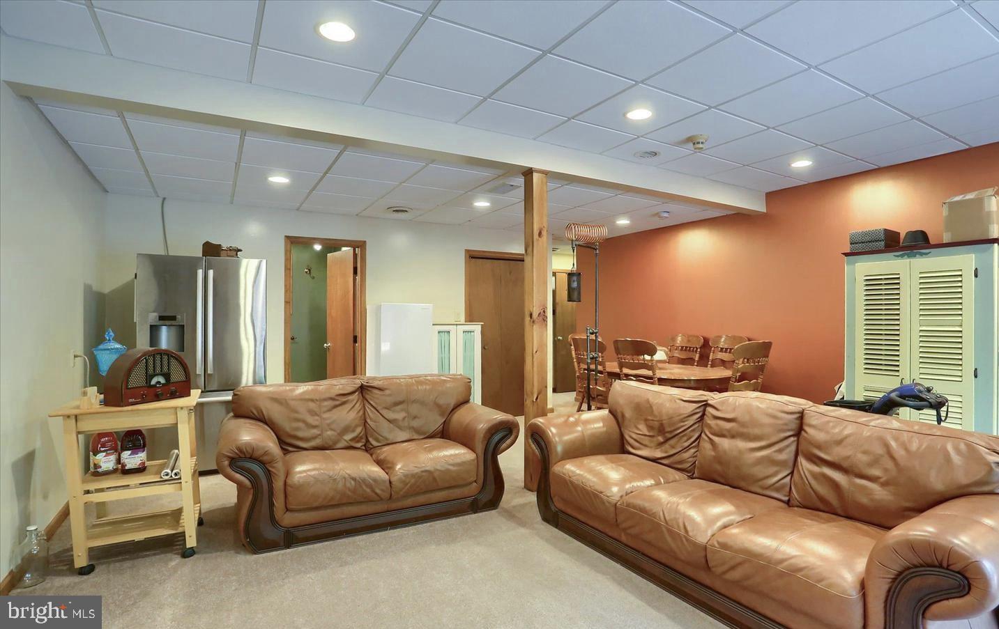 EAGLE ROCK RESORT - Residential