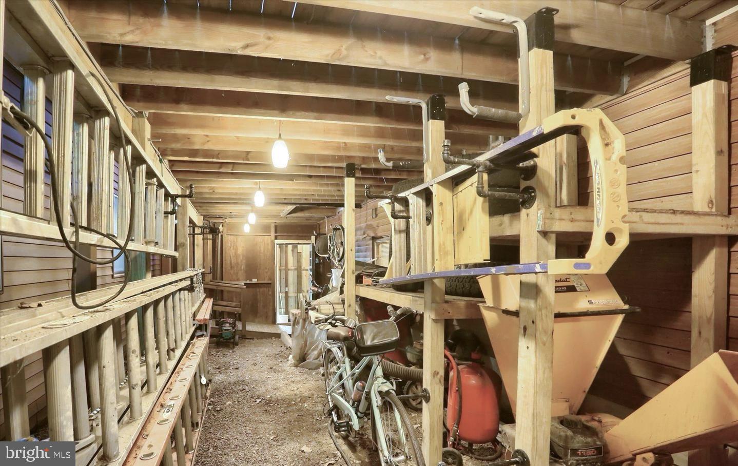 EAGLE ROCK RESORT - Residential