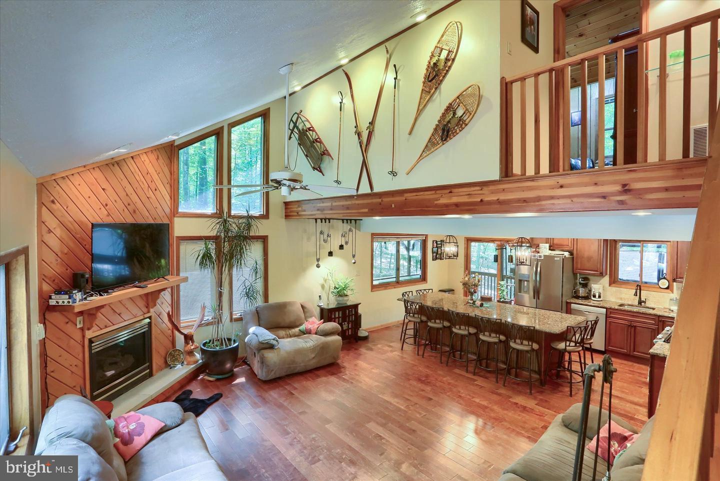 EAGLE ROCK RESORT - Residential