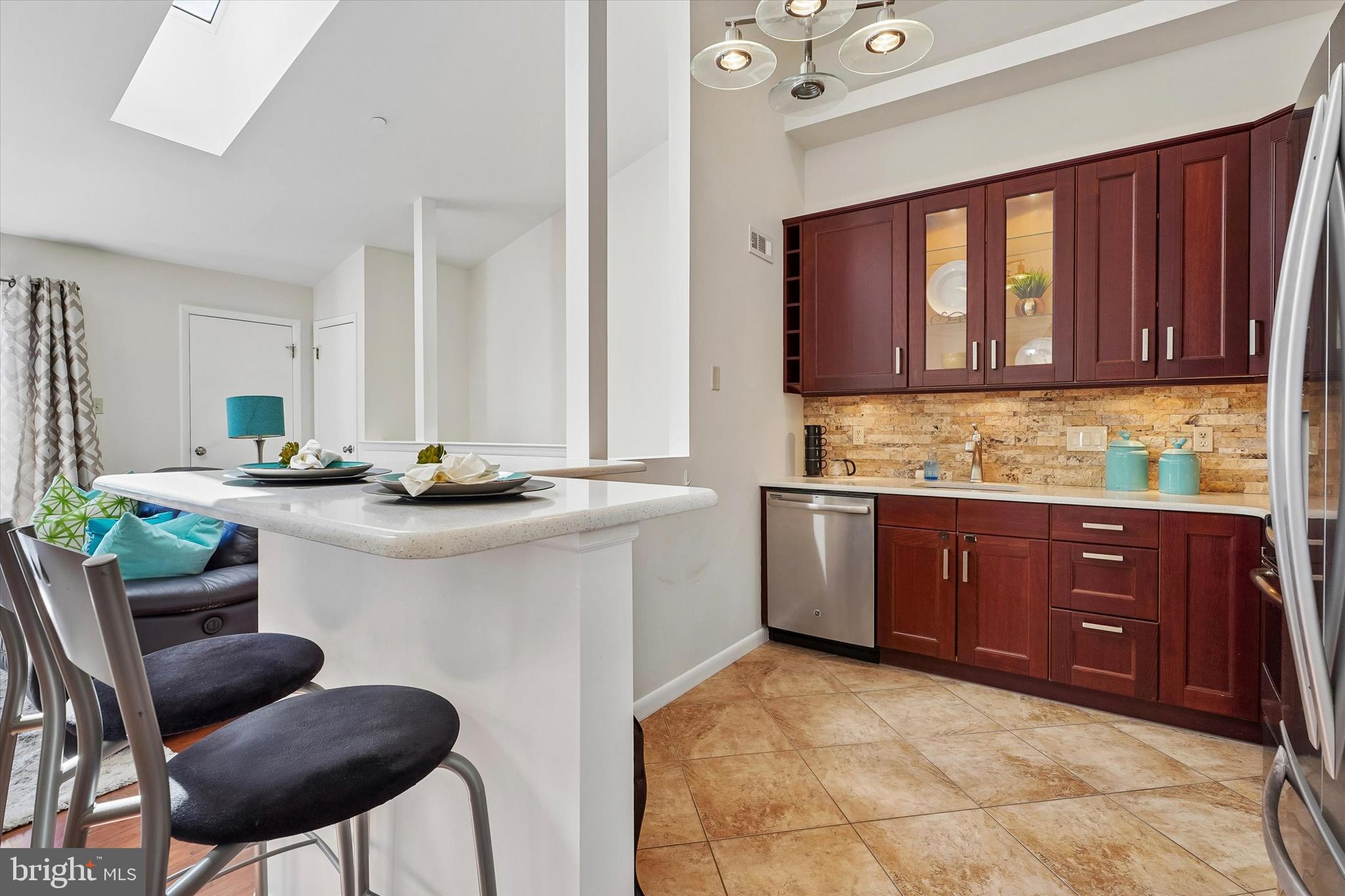2502 NORAS COURT 2502