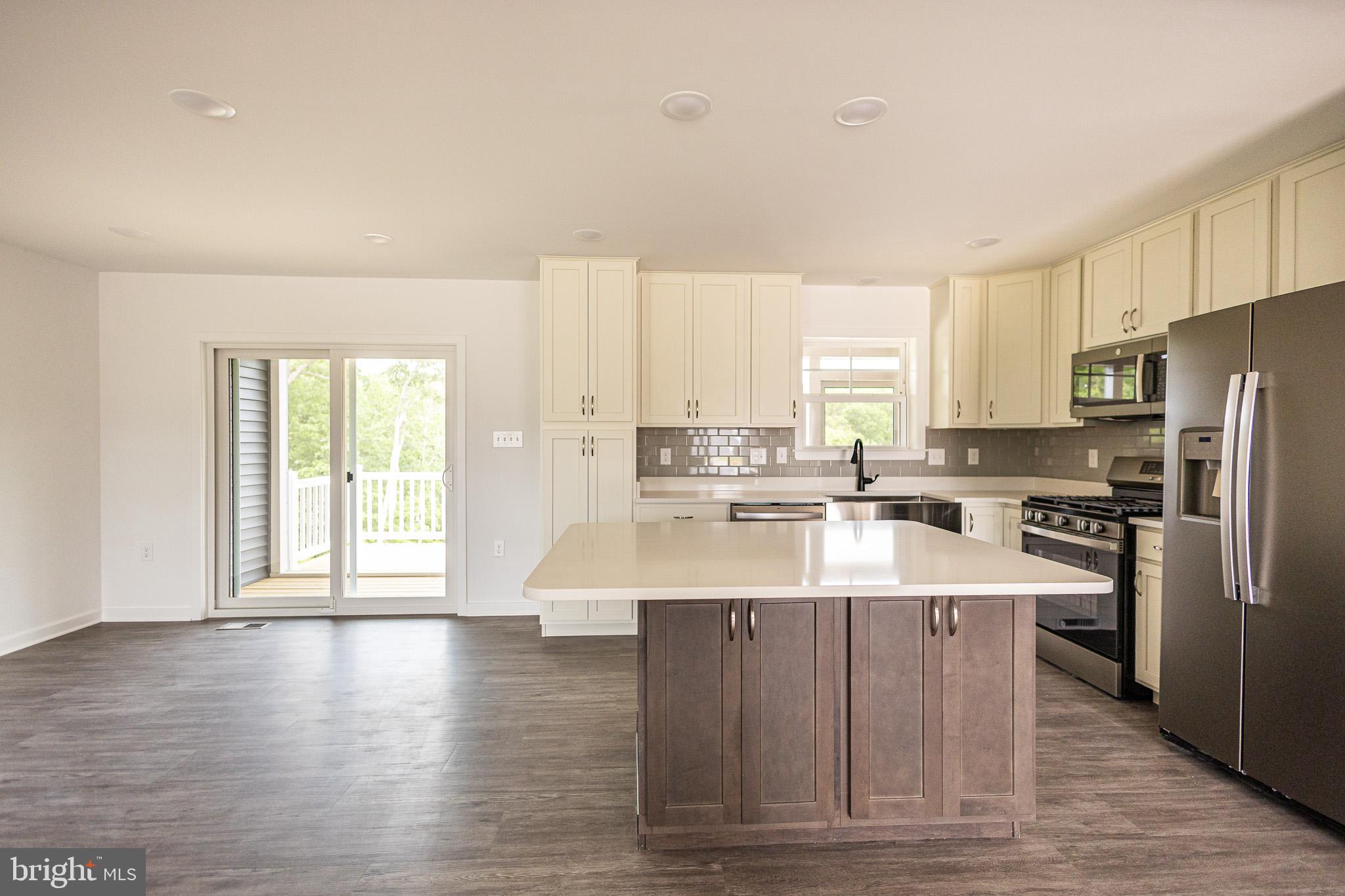 THE WOODS - Residential