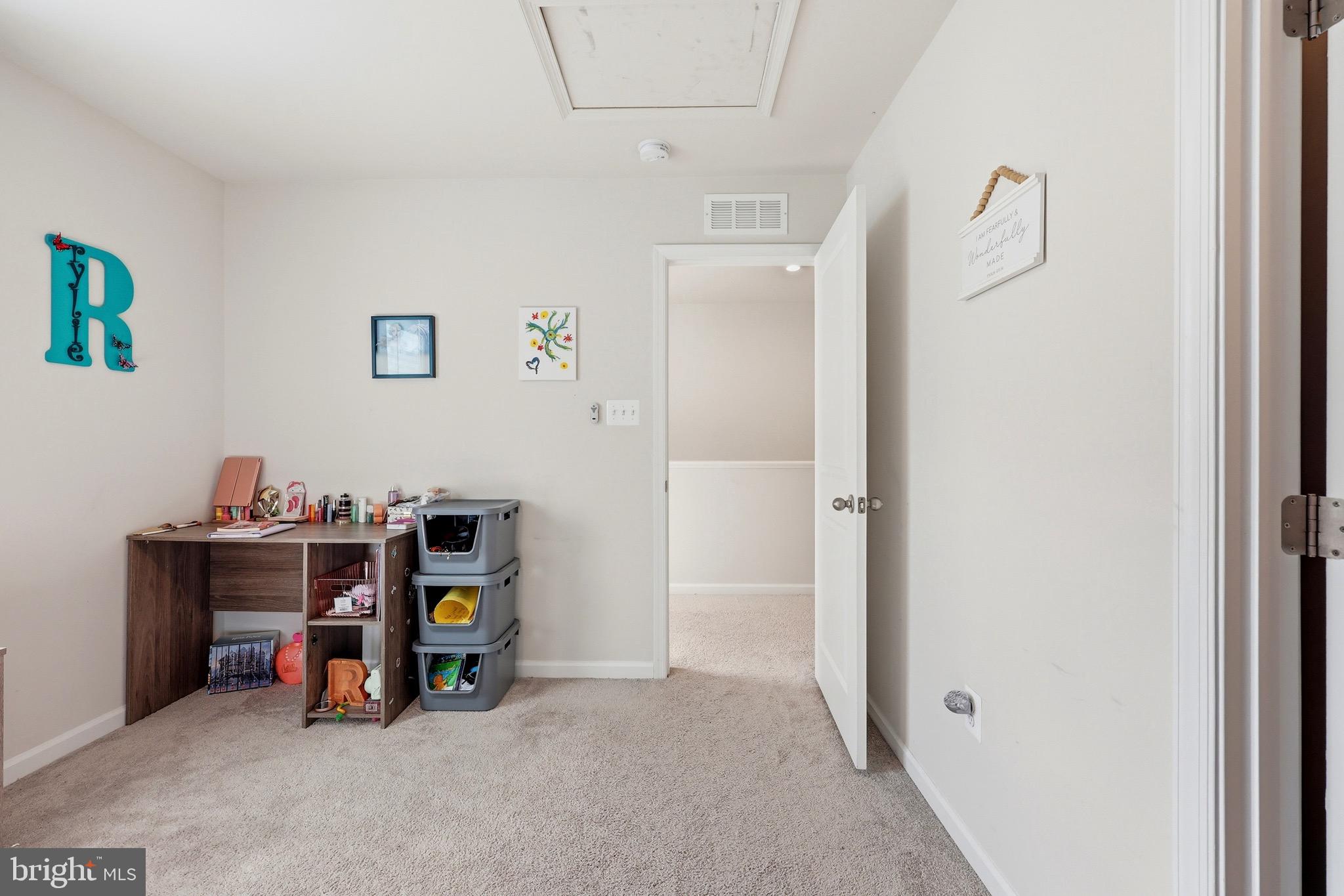 SOUTH BROOK - Residential