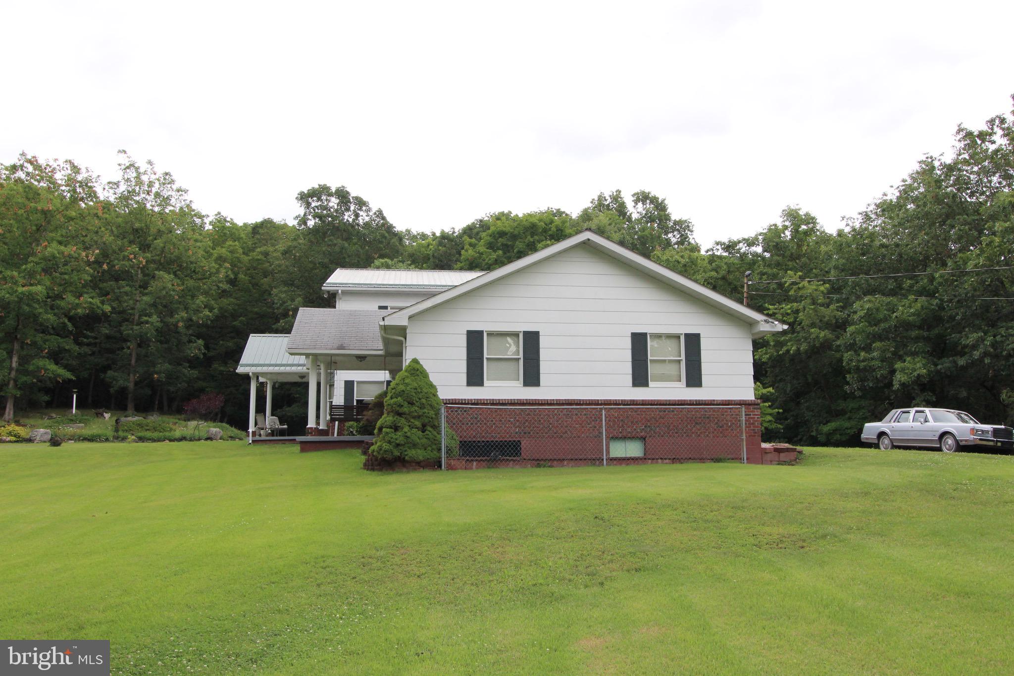 OLD FIELDS OWNERS ASSOCIATION - Residential