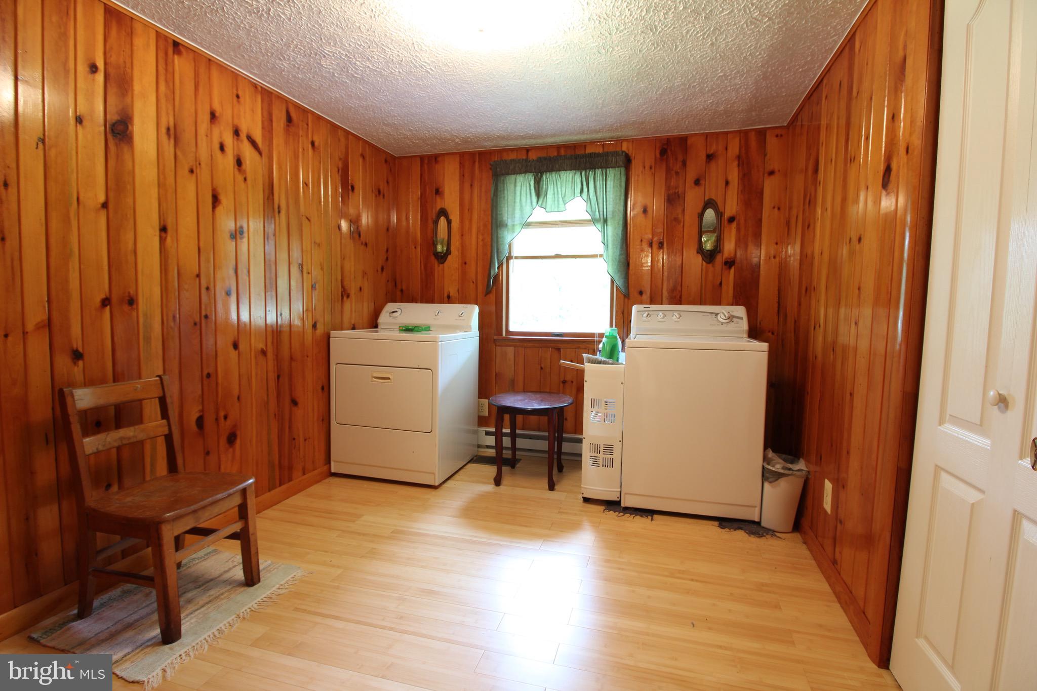 OLD FIELDS OWNERS ASSOCIATION - Residential