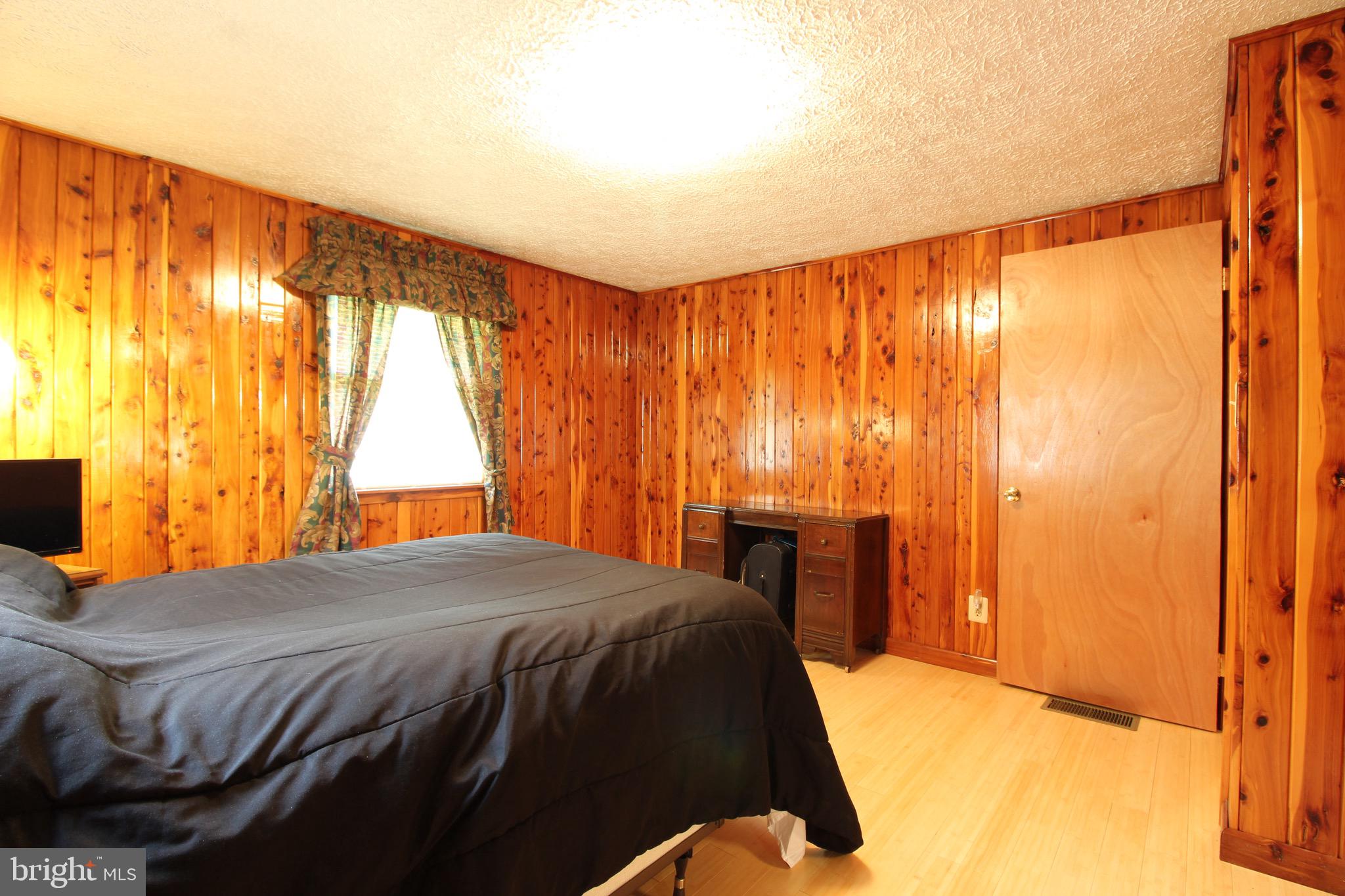 OLD FIELDS OWNERS ASSOCIATION - Residential