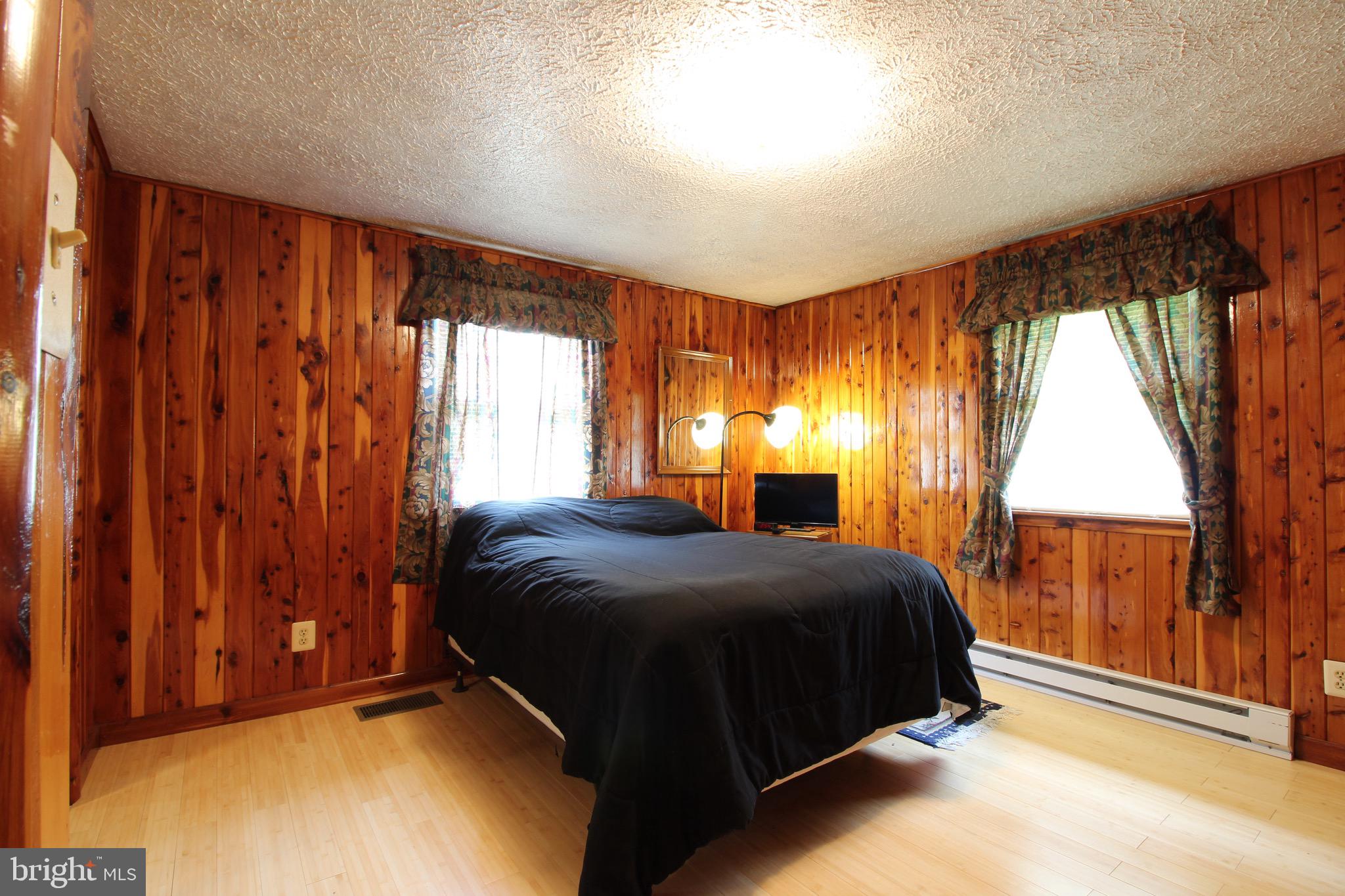 OLD FIELDS OWNERS ASSOCIATION - Residential